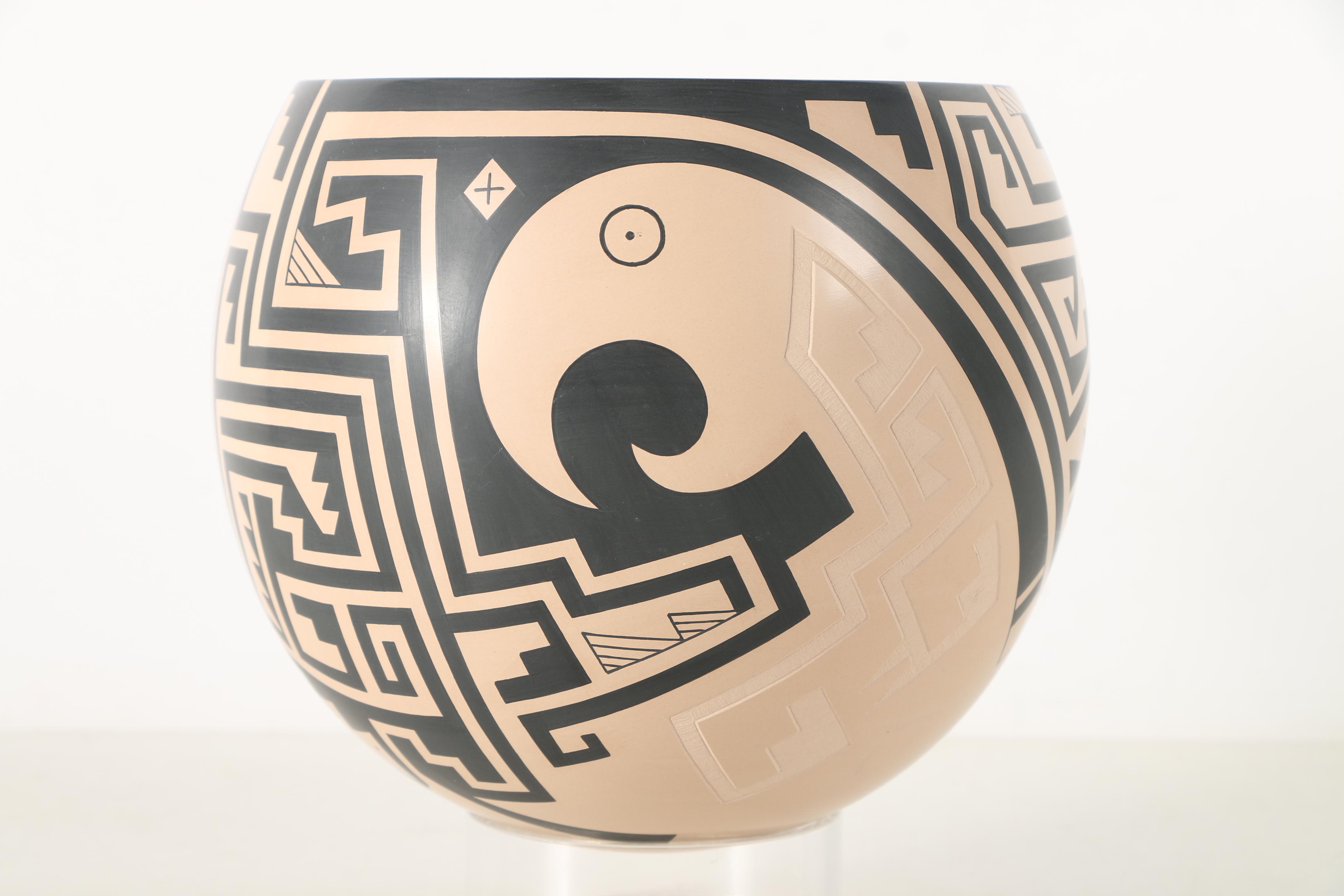 Signed Luis Armando Mora Mata Ortiz Pottery Bowl