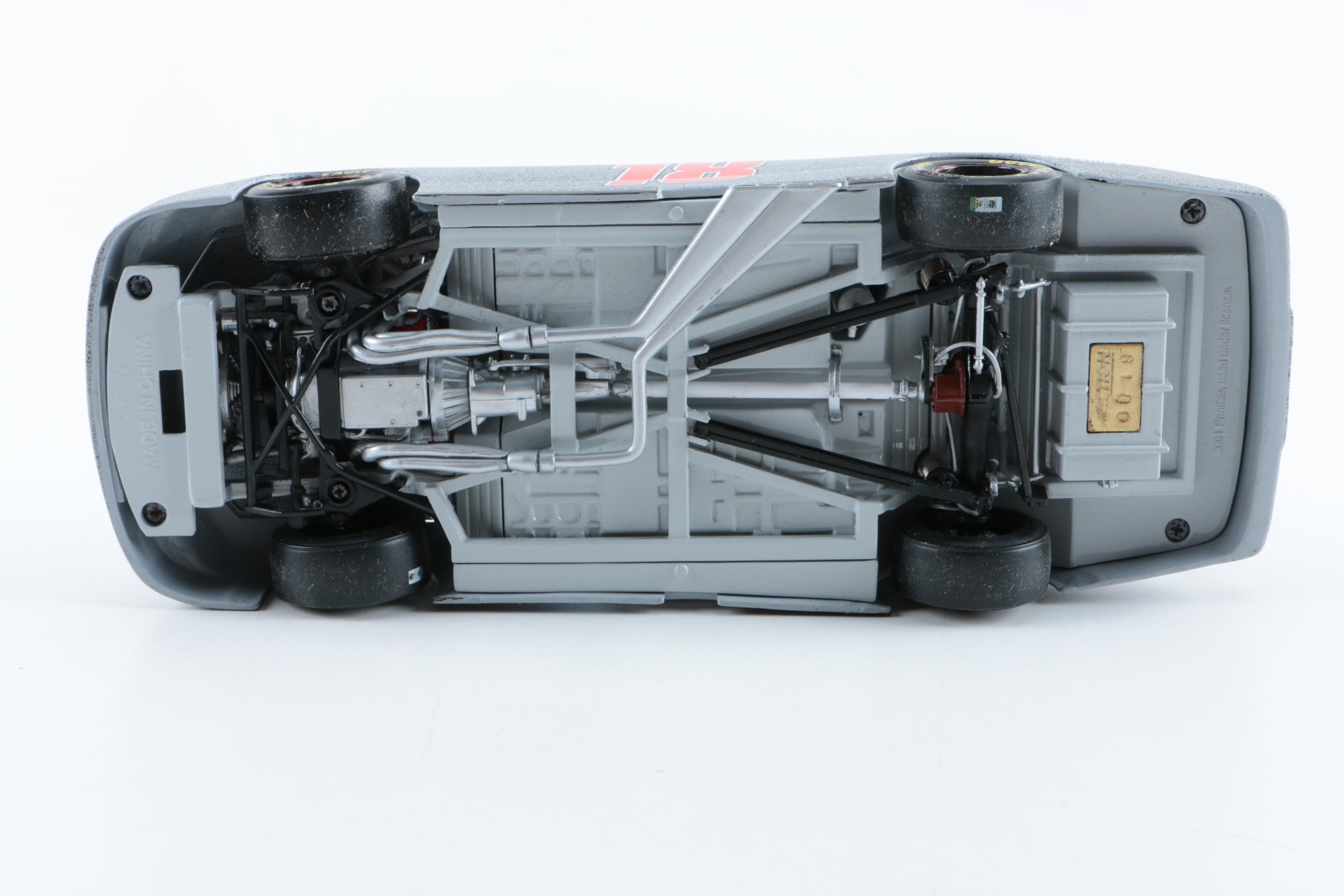 Monogram 1:24 Racing Model Car Kits and Action 1:24 Die Cast Cars