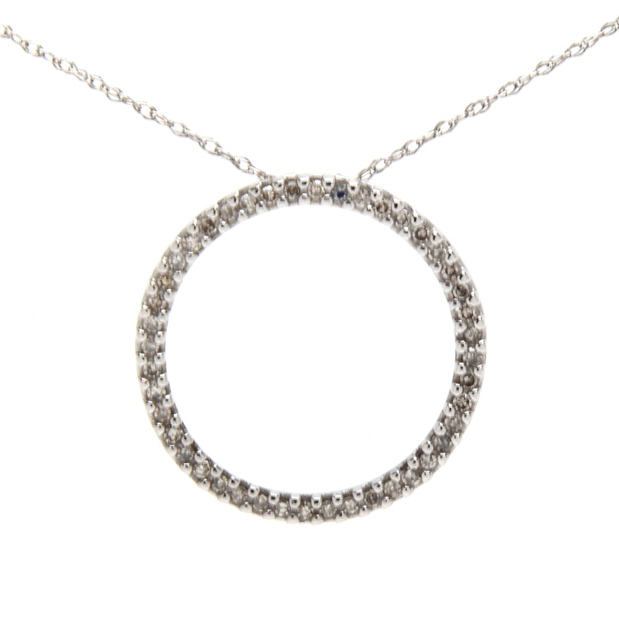 10K White Gold Diamond Circle Pendant Necklace