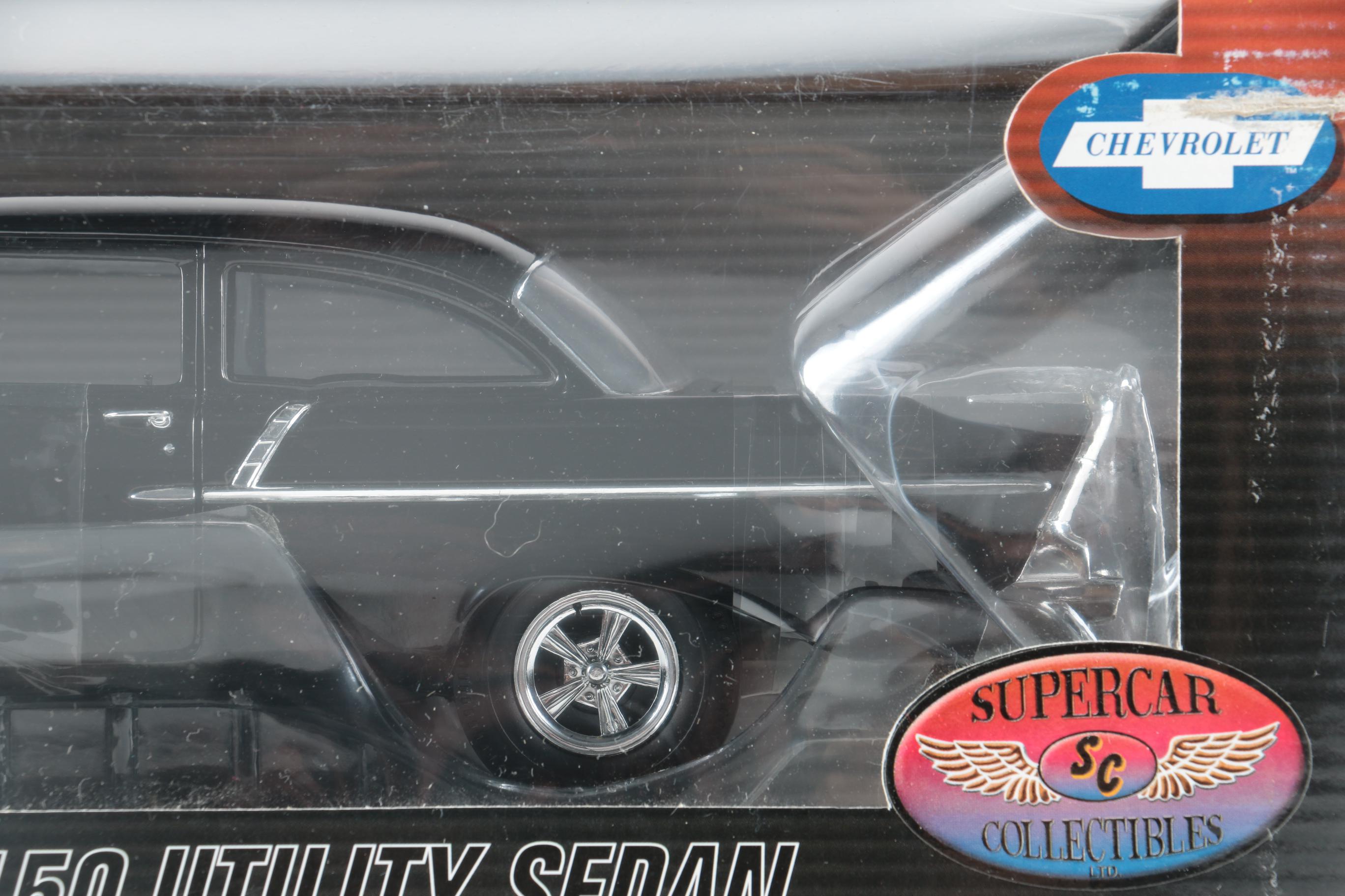 Highway 61 Supercar Collectibles Die-Cast 1957 Chevy Sedan