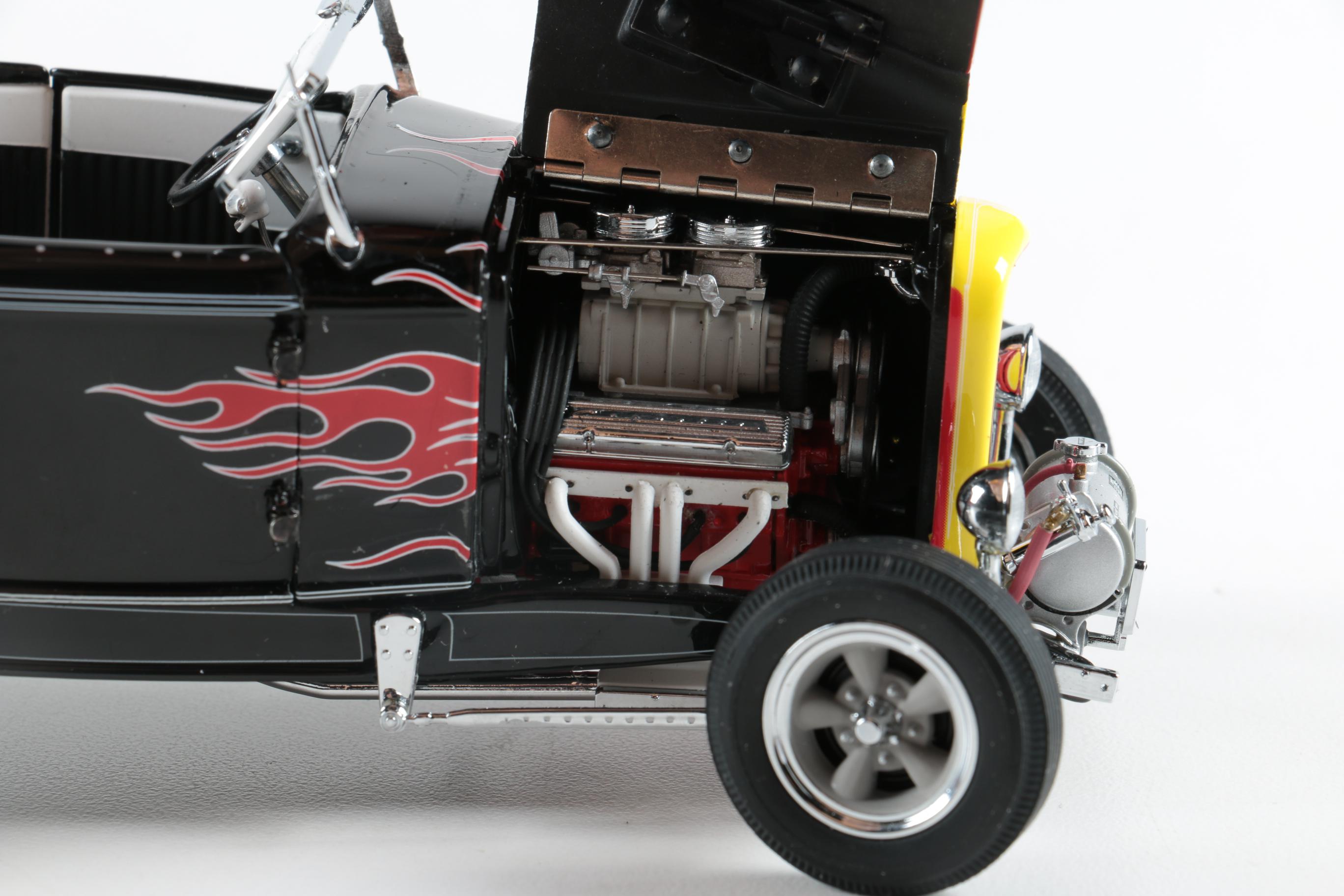 Limited Edition Danbury Mint McMullen Roadster Die-Cast Car