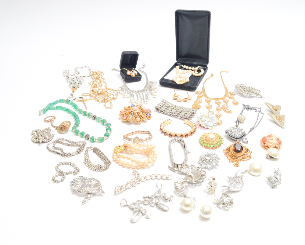 Classic Glamour Jewelry Assortment