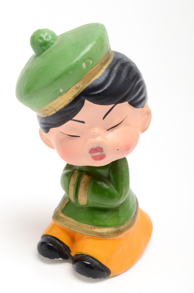1960s Asian "Kiss Me" Bobbleheads