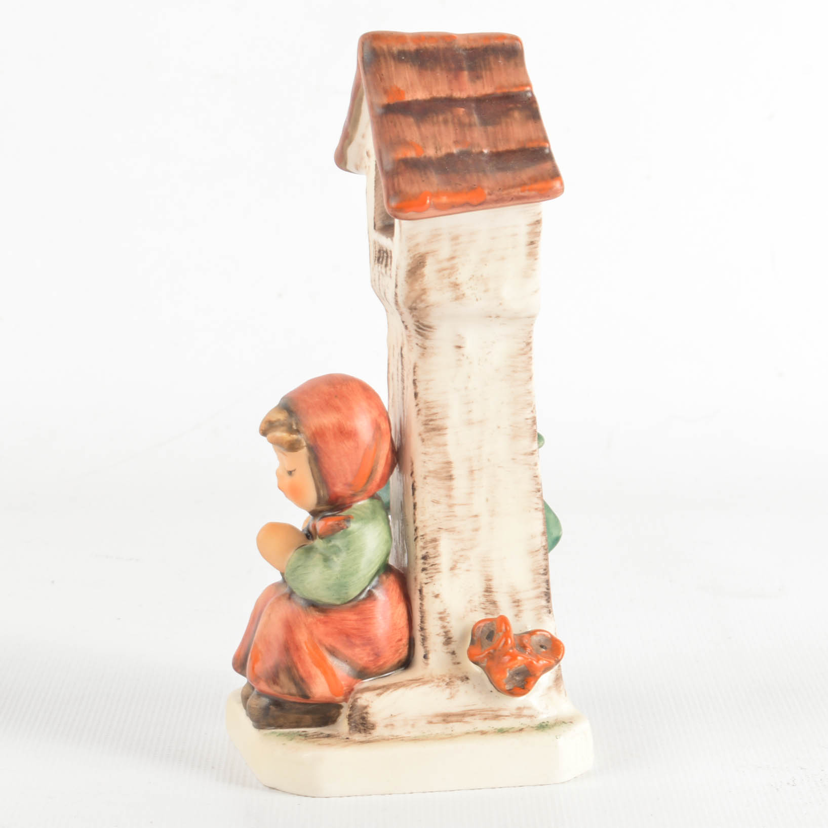 Goebel Hummel "Worship Am Wegesrand" Figurine