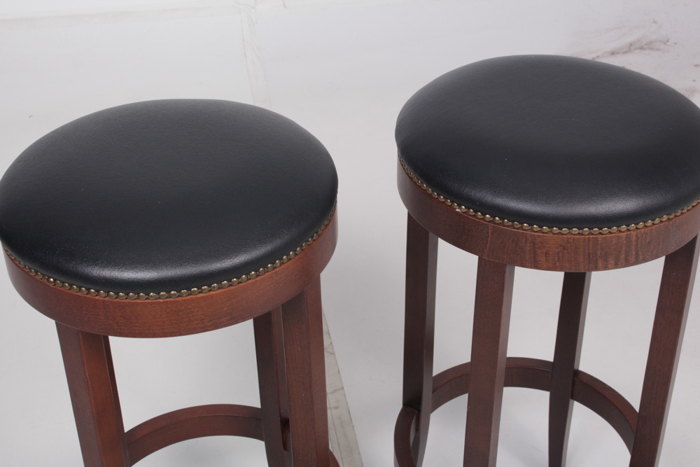 Pottery Barn Bar Stool Set