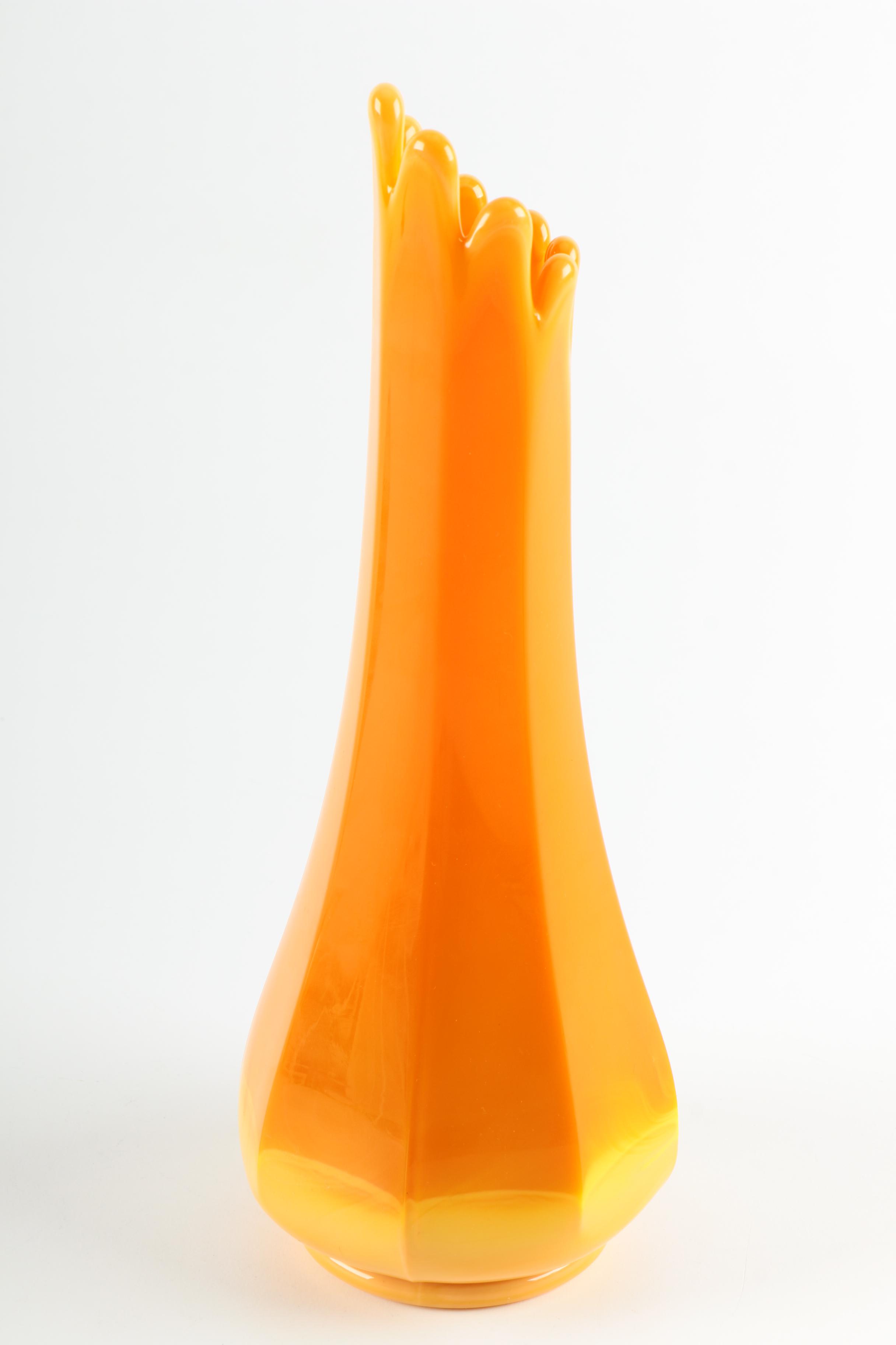 L. E. Smith Slag Swung Glass Vase