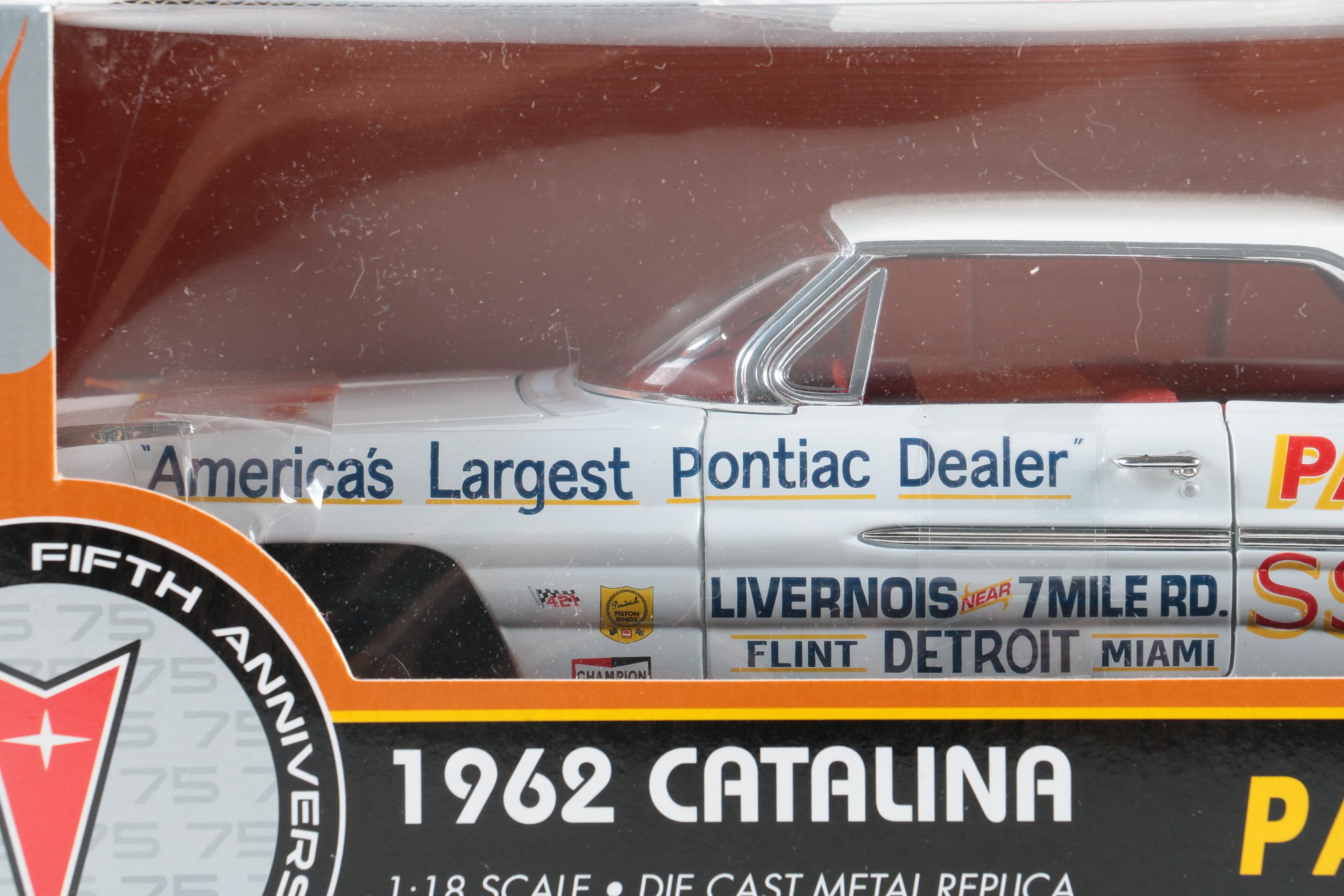 Limited Edition Die Cast Metal Replica of a 1962 Catalina Packer Pontiac