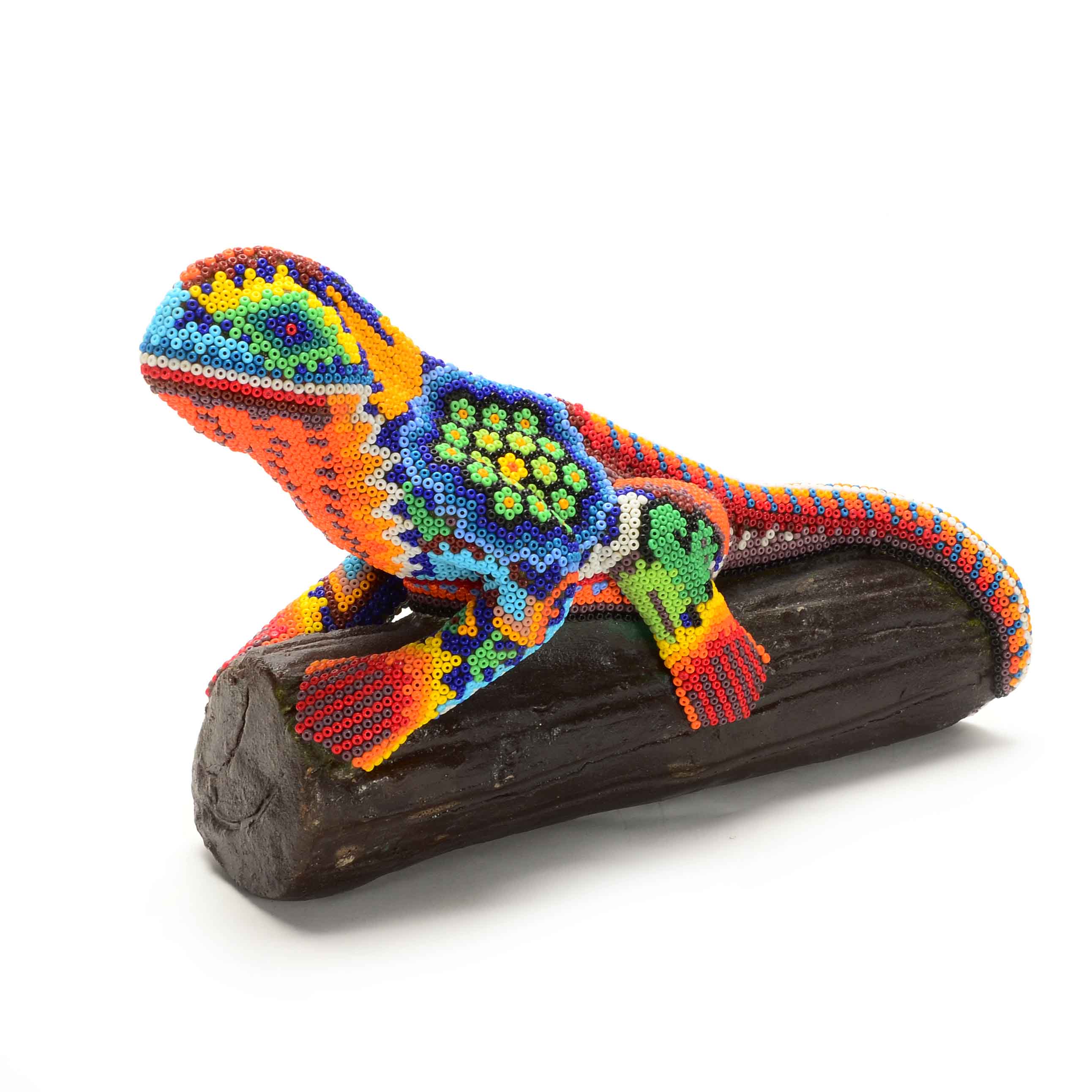 Handcrafted Huichol Indian Beaded Lizard Sculpture