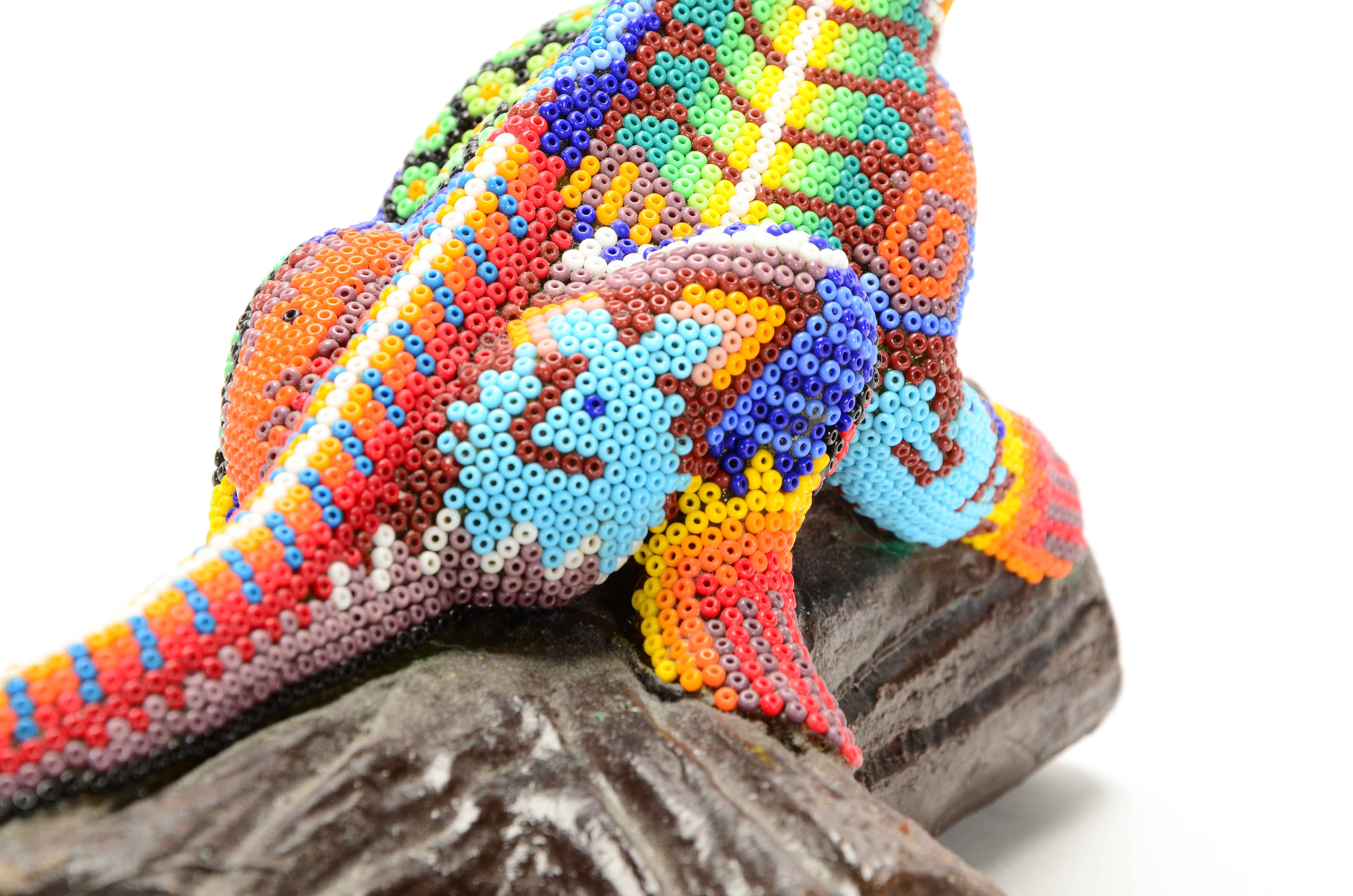 Handcrafted Huichol Indian Beaded Lizard Sculpture