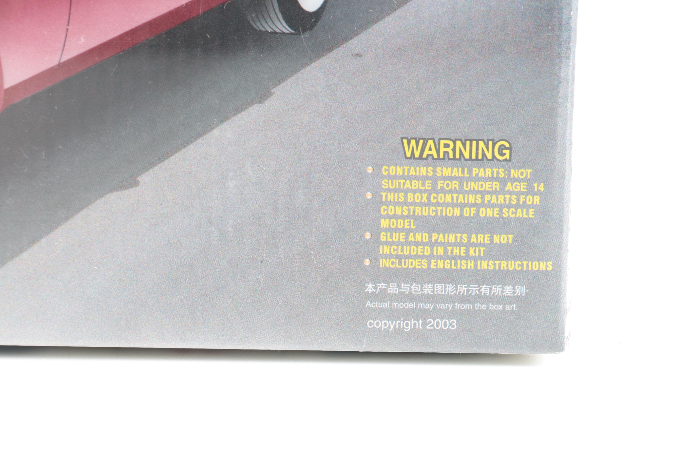 Trumpeter 1960 Pontiac Bonneville Model Kit