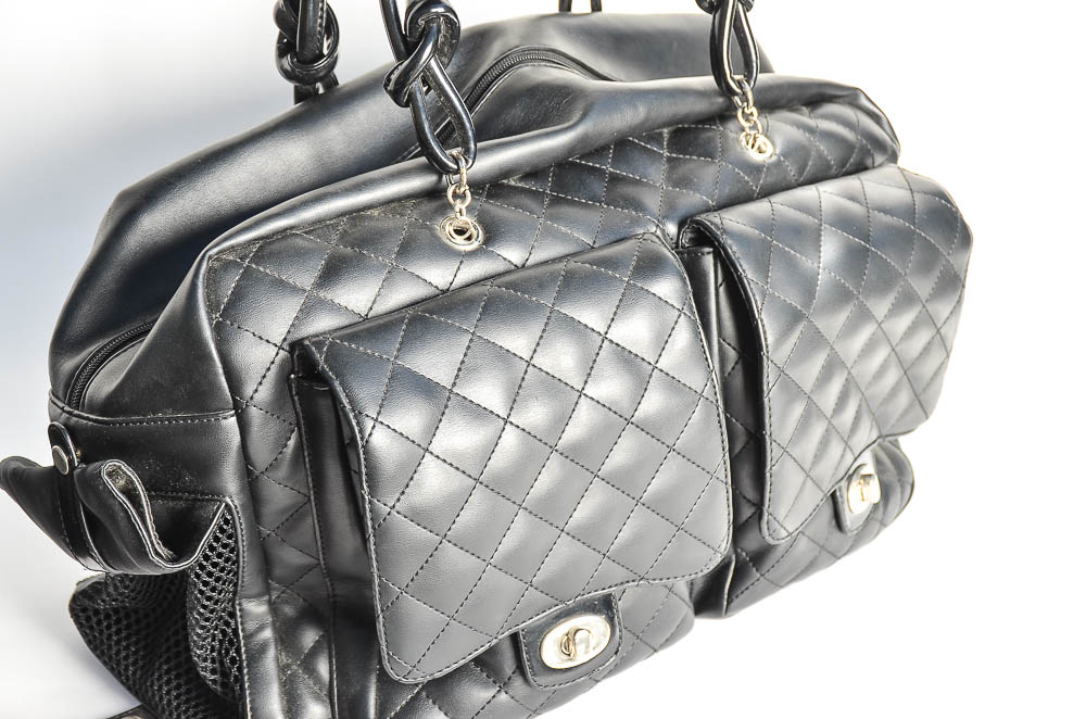 Kwigy Bo Quilted Pet Carrier