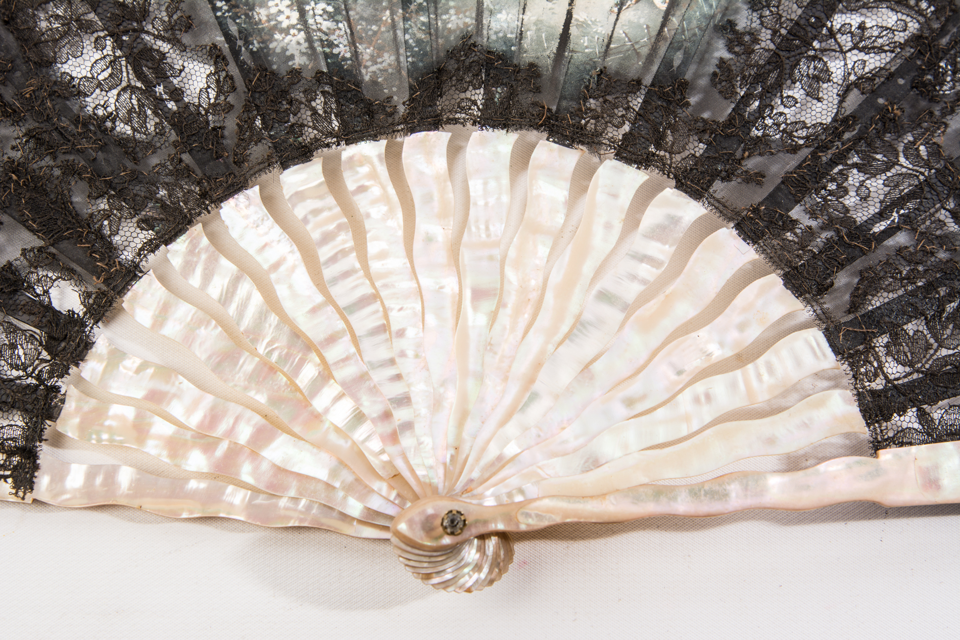 Vintage Mother-of-Pearl Lace Fan