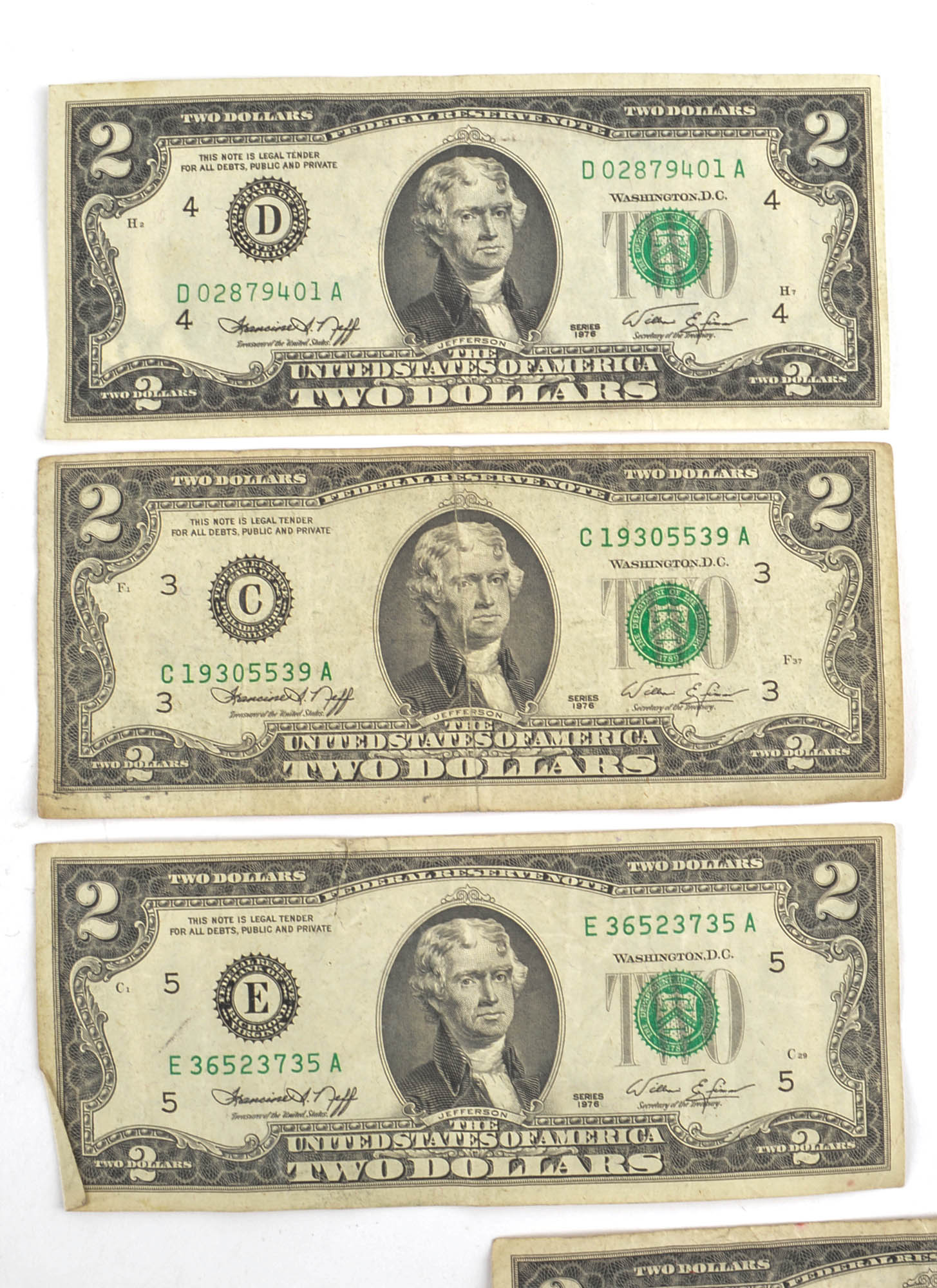 Seven 1976 United States $2 Federal Reserve Notes