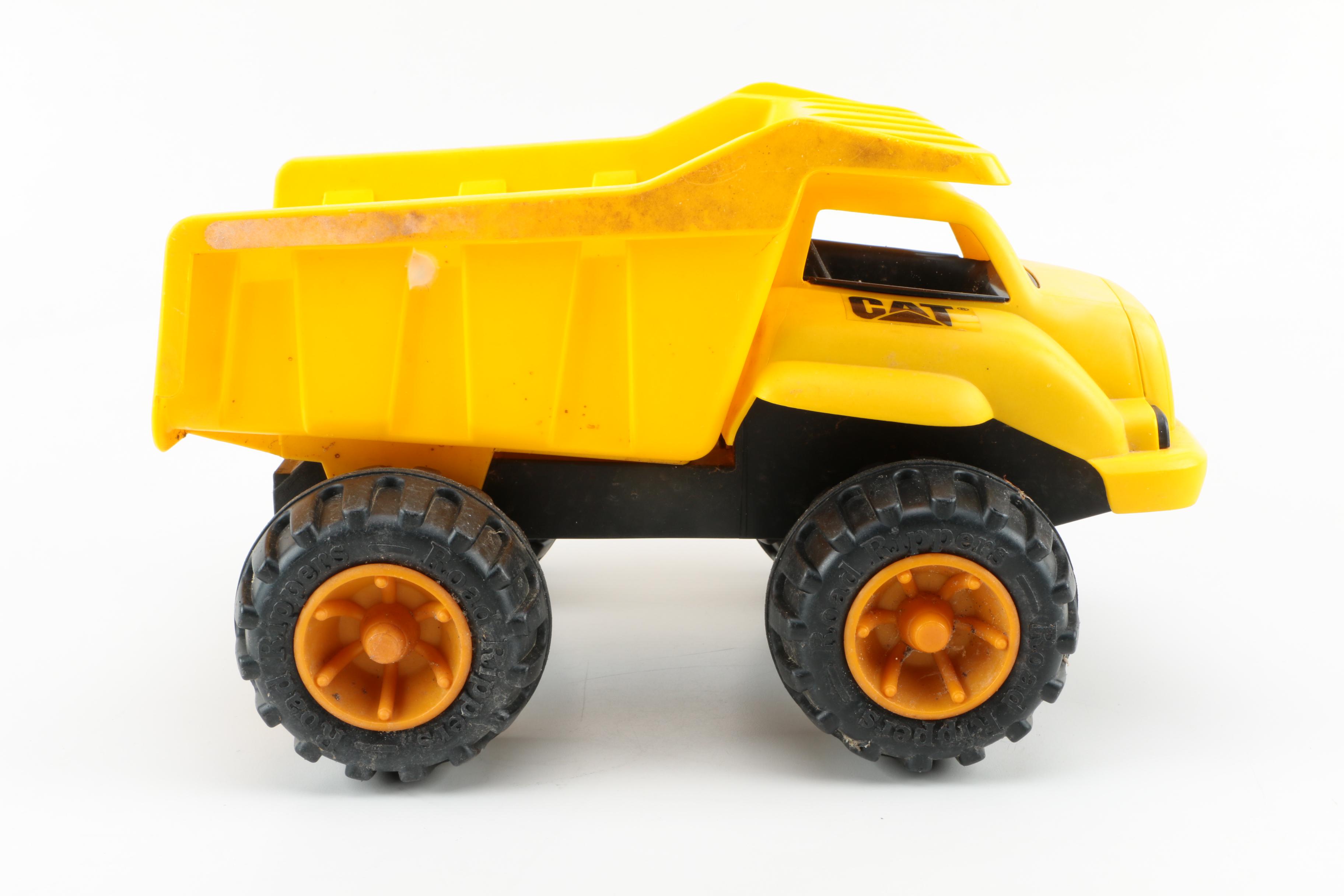 Caterpillar Toy Dump Truck