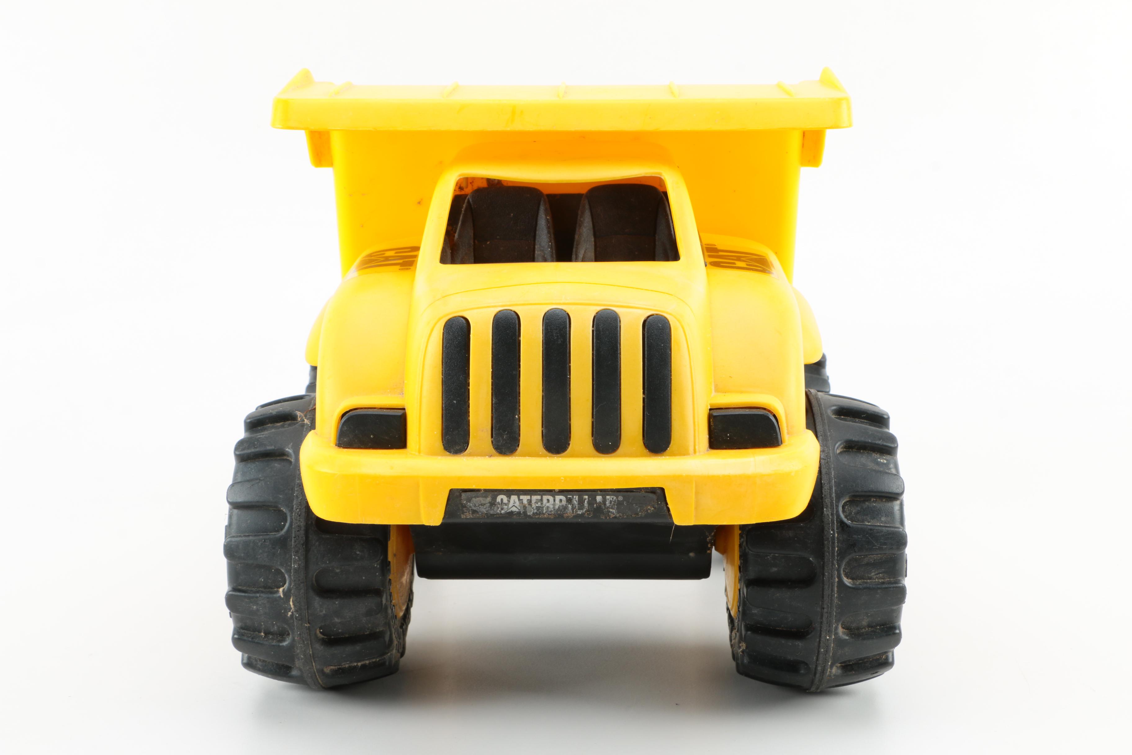 Caterpillar Toy Dump Truck