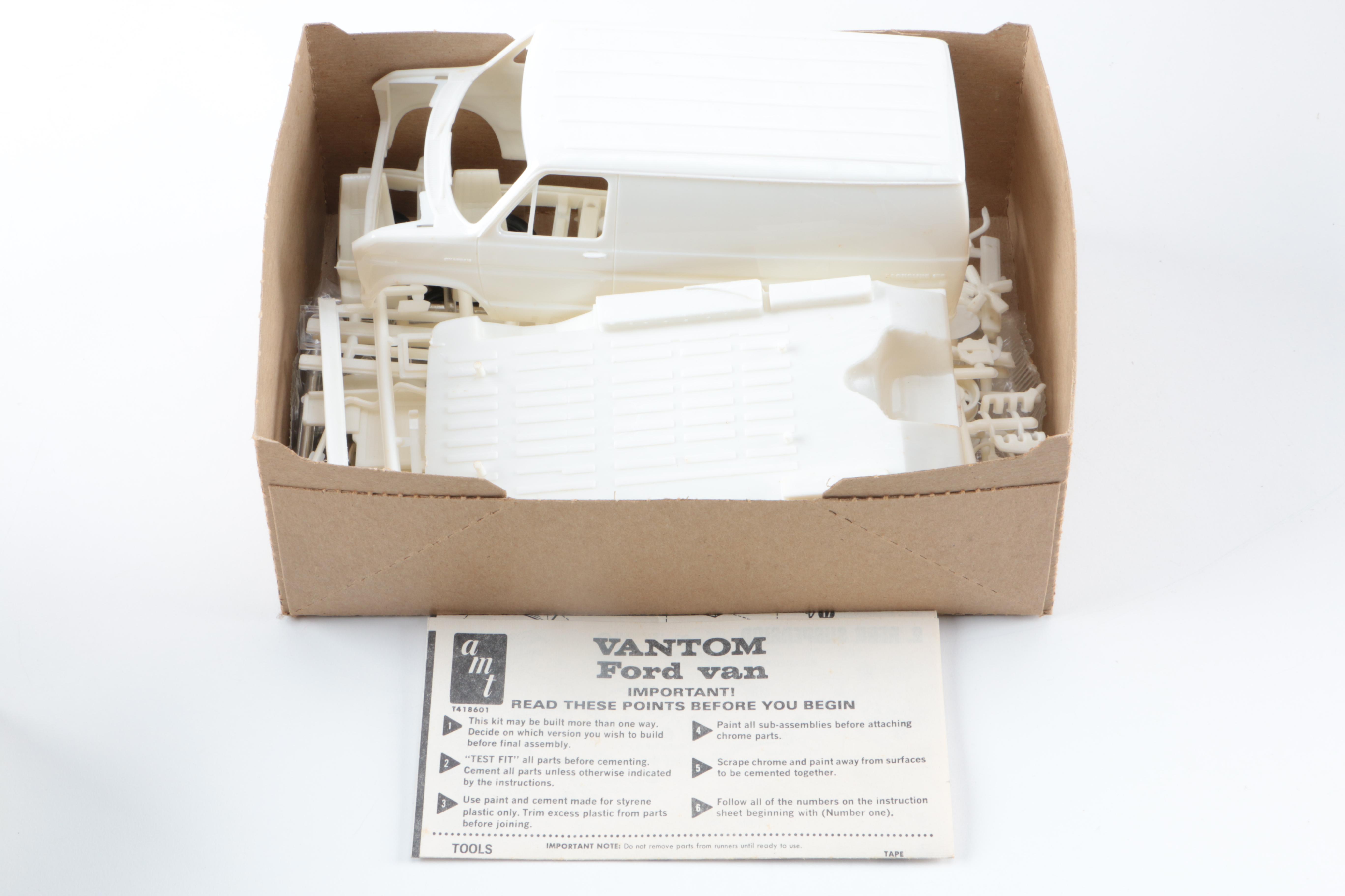 Collection of Vintage Ford Model Kits