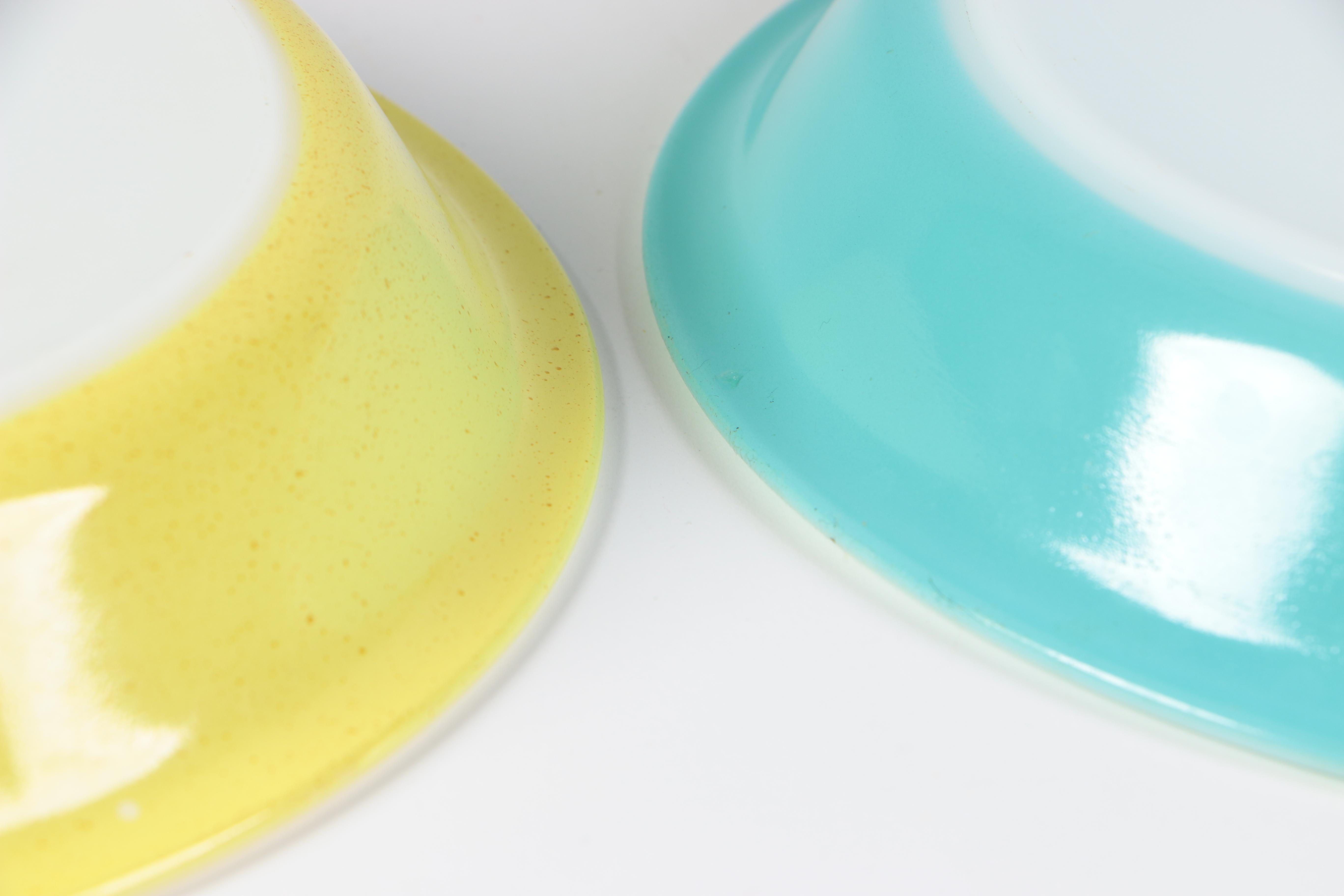 Vintage Pyrex Dishes