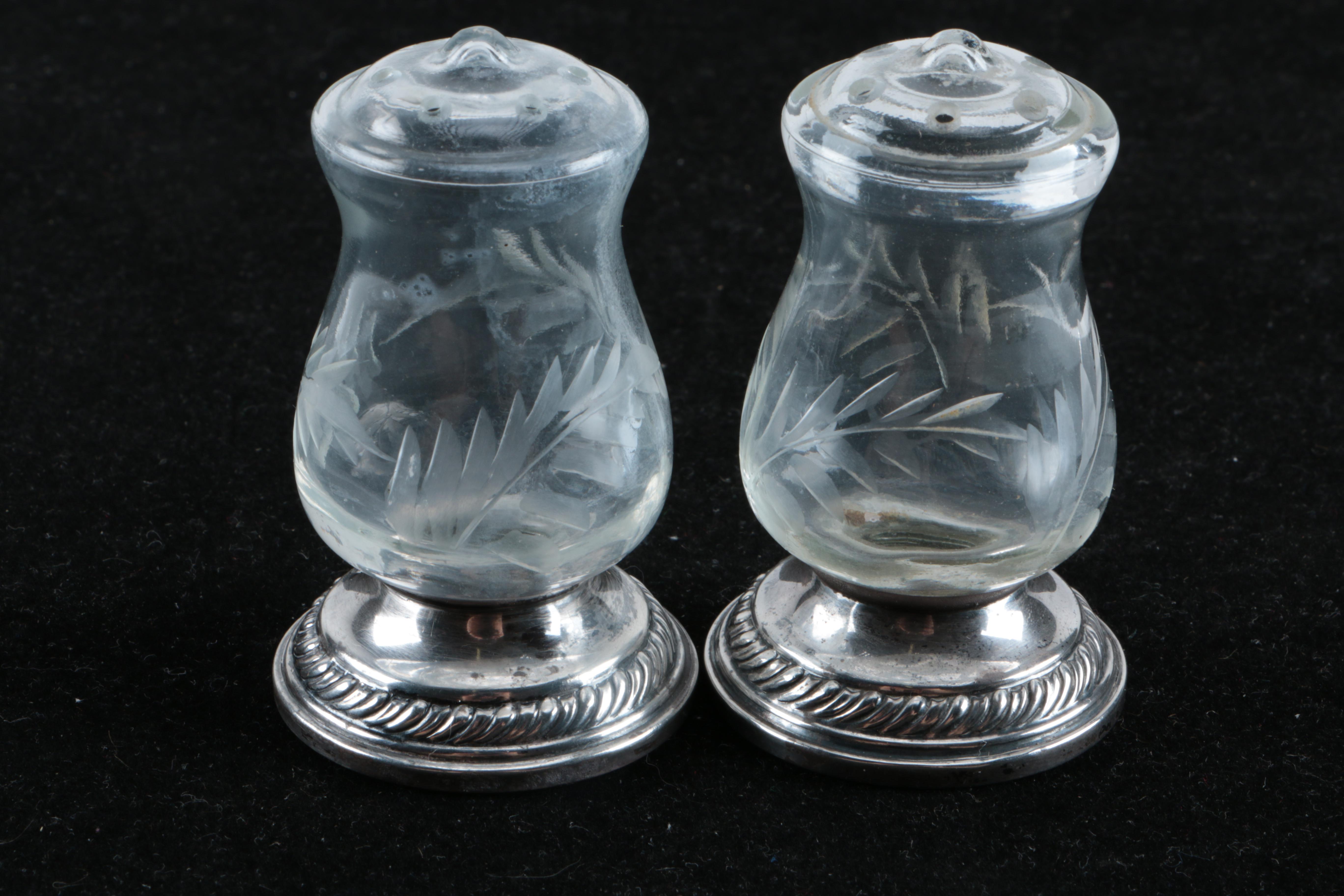 Assortment of Sterling Silver Featuring Saart Brothers