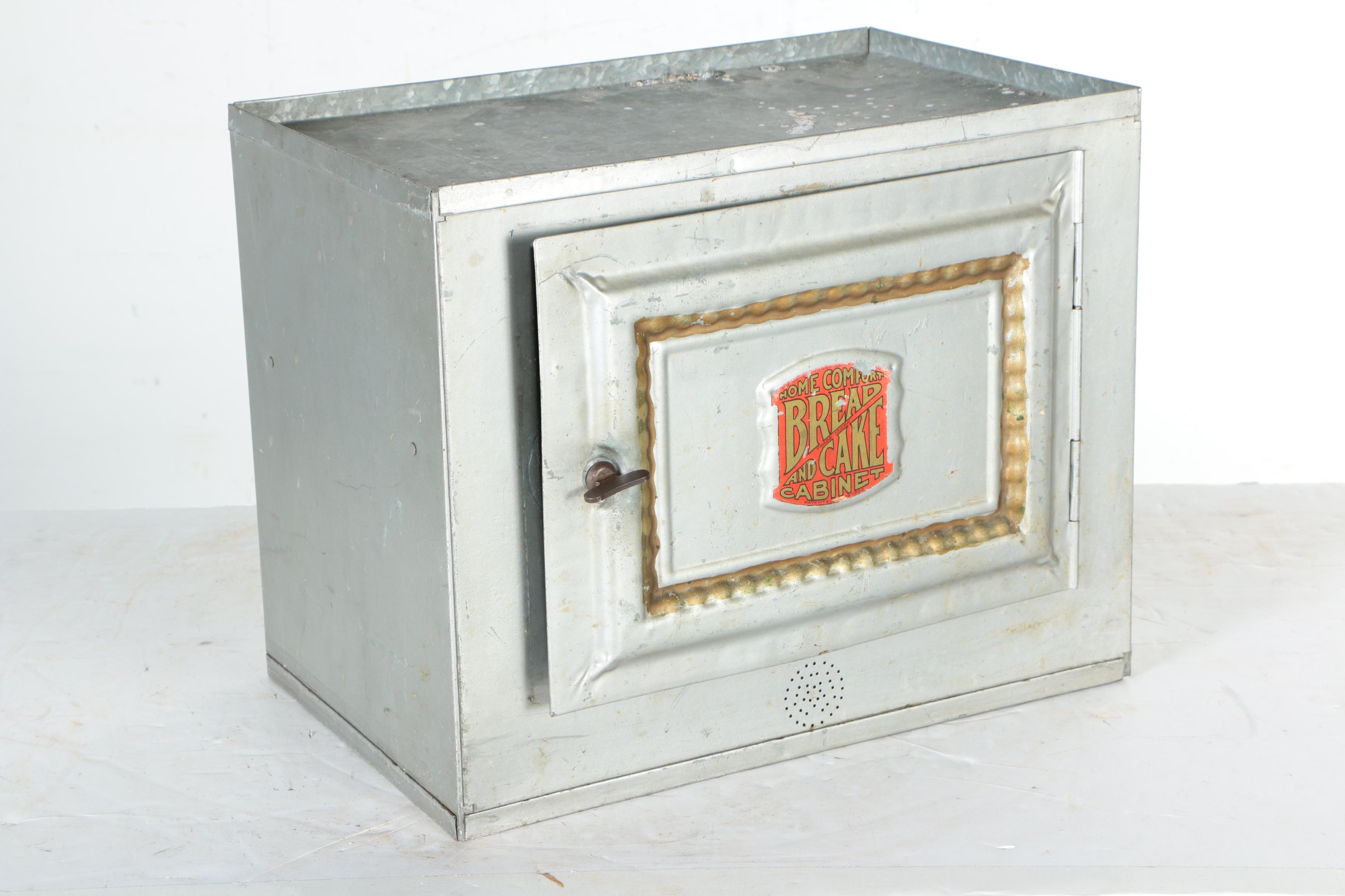 Vintage Home Comfort Aluminium Bread and Cake Box