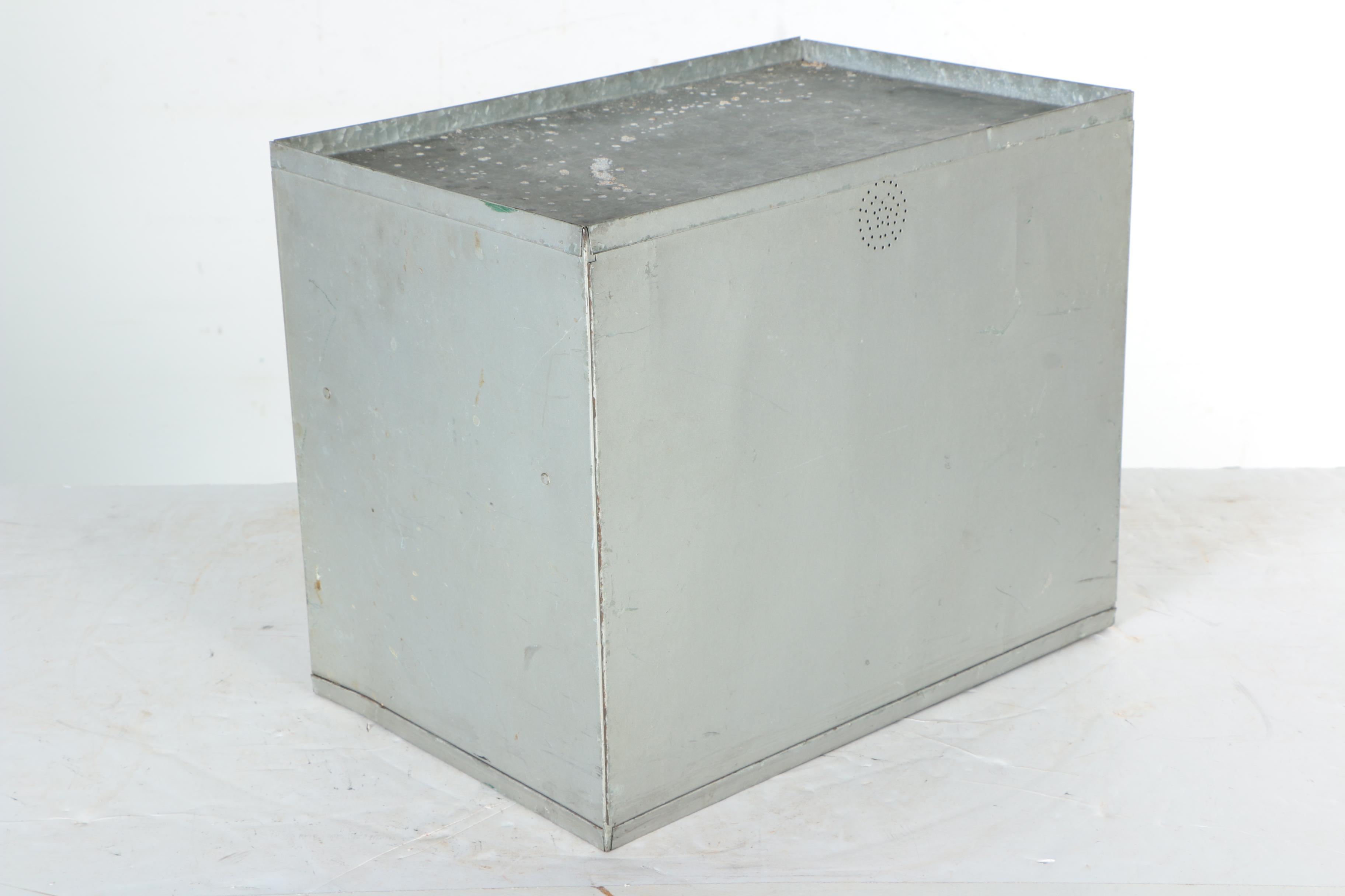 Vintage Home Comfort Aluminium Bread and Cake Box