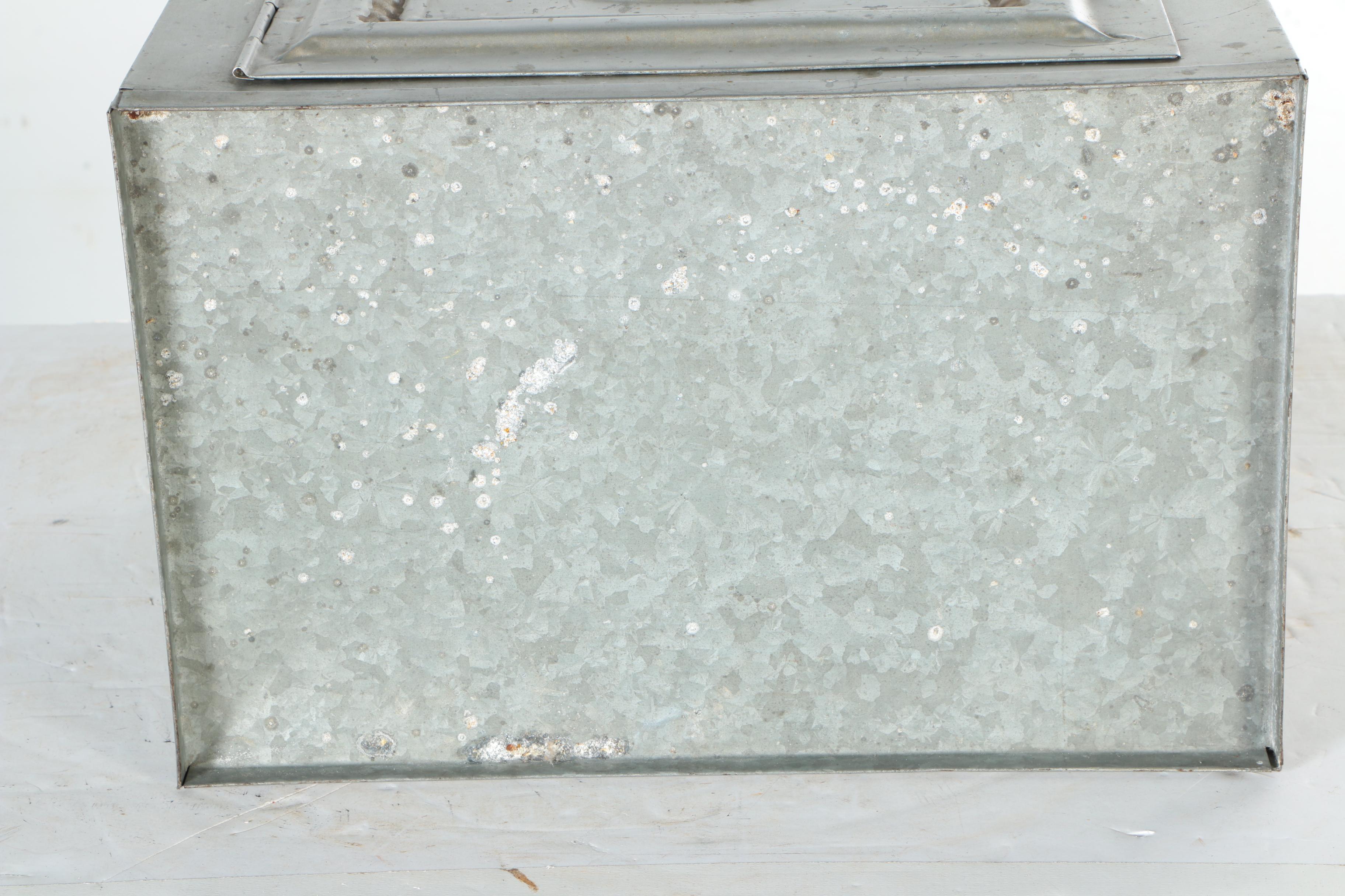 Vintage Home Comfort Aluminium Bread and Cake Box