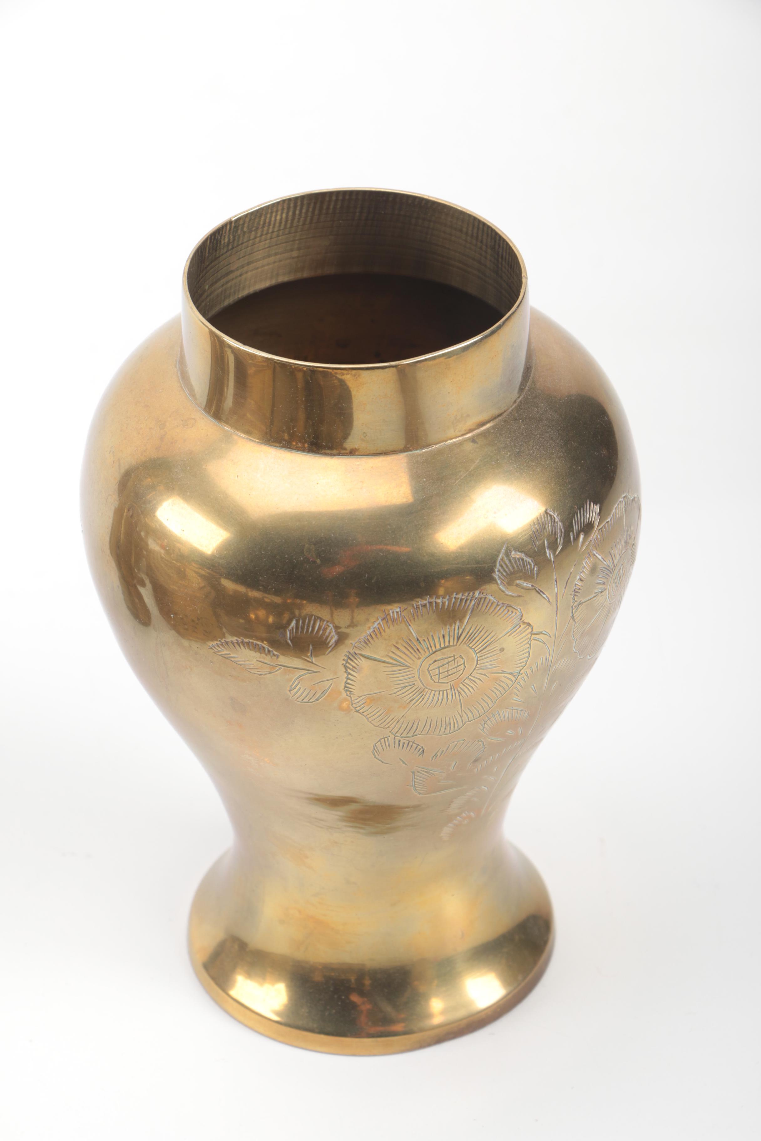 Assorted Brass Décor