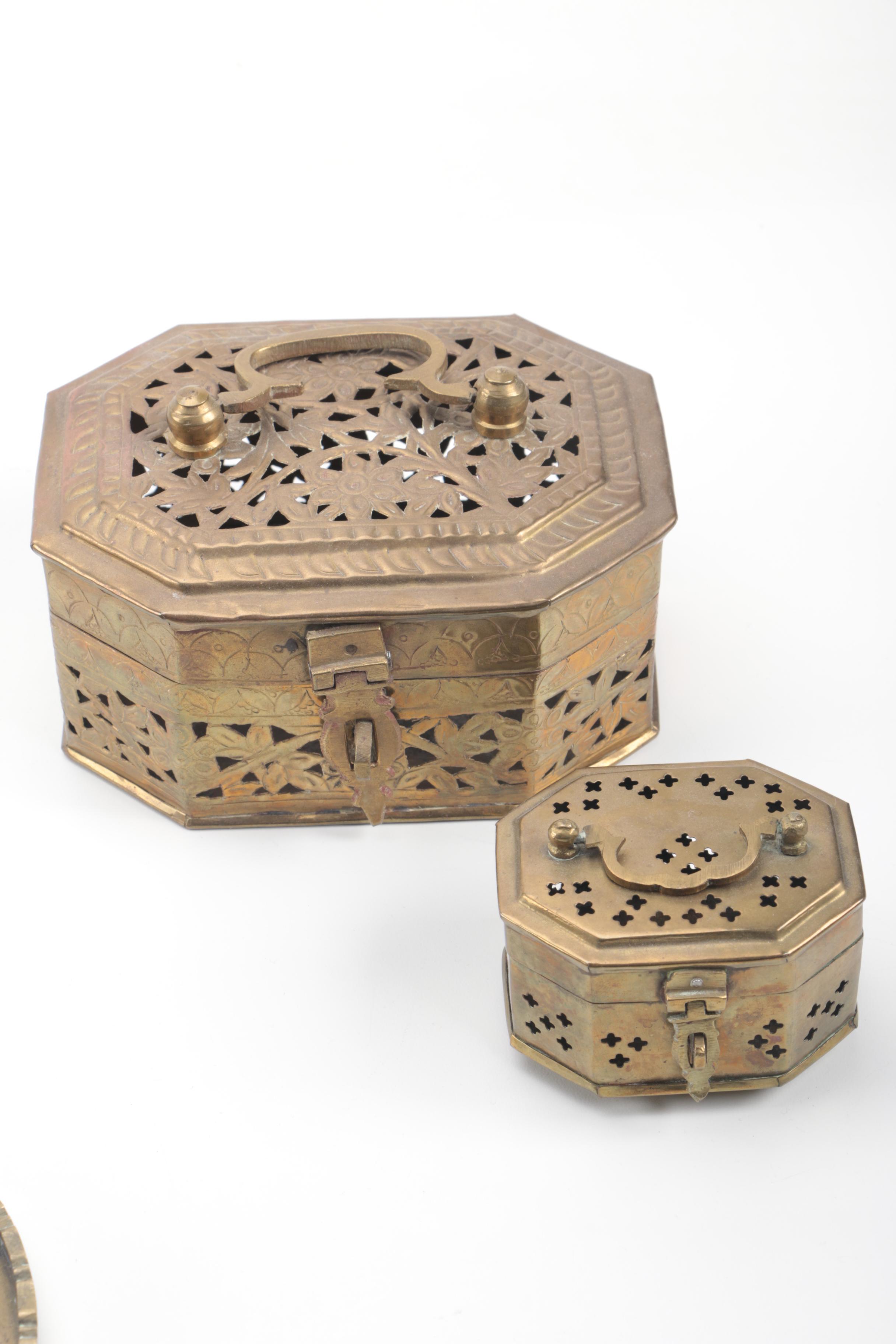 Assorted Brass Décor