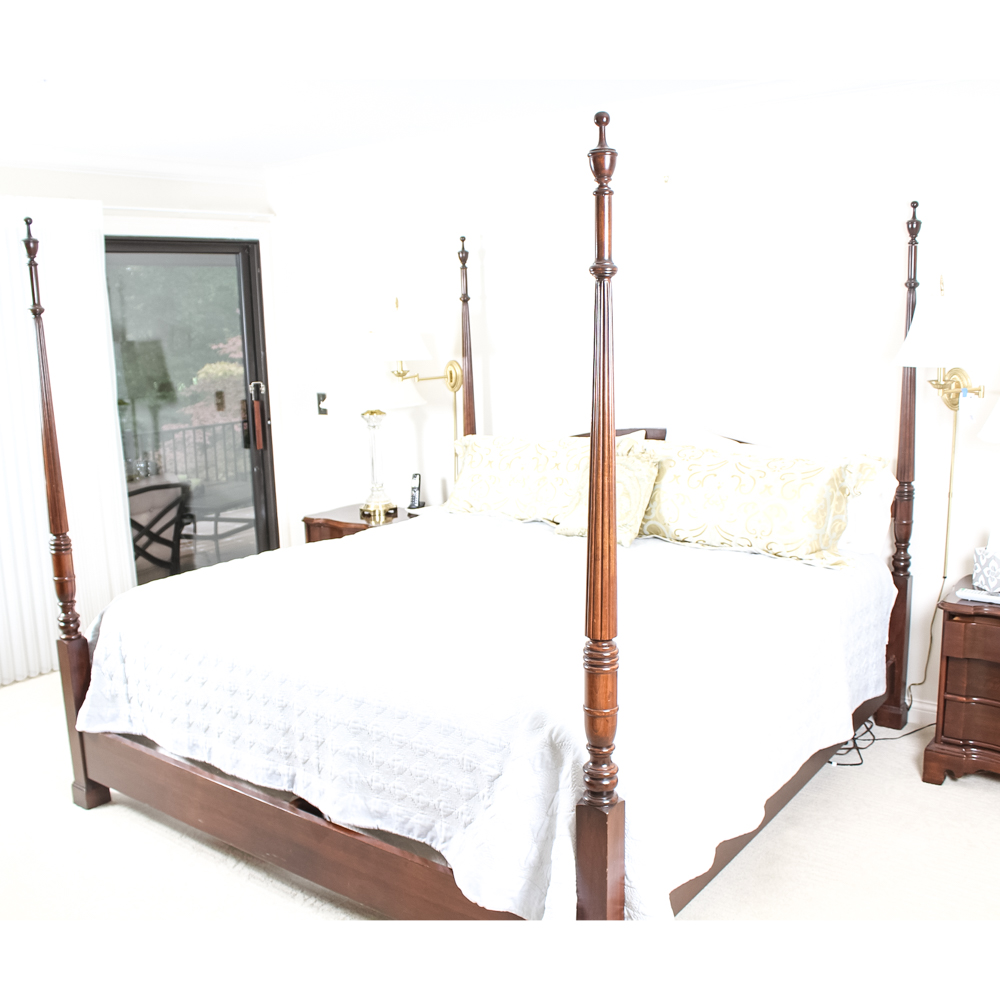 Chippendale Style Mahogany Four-Poster King Size Bed