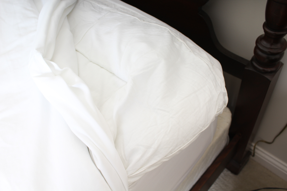 Chippendale Style Mahogany Four-Poster King Size Bed