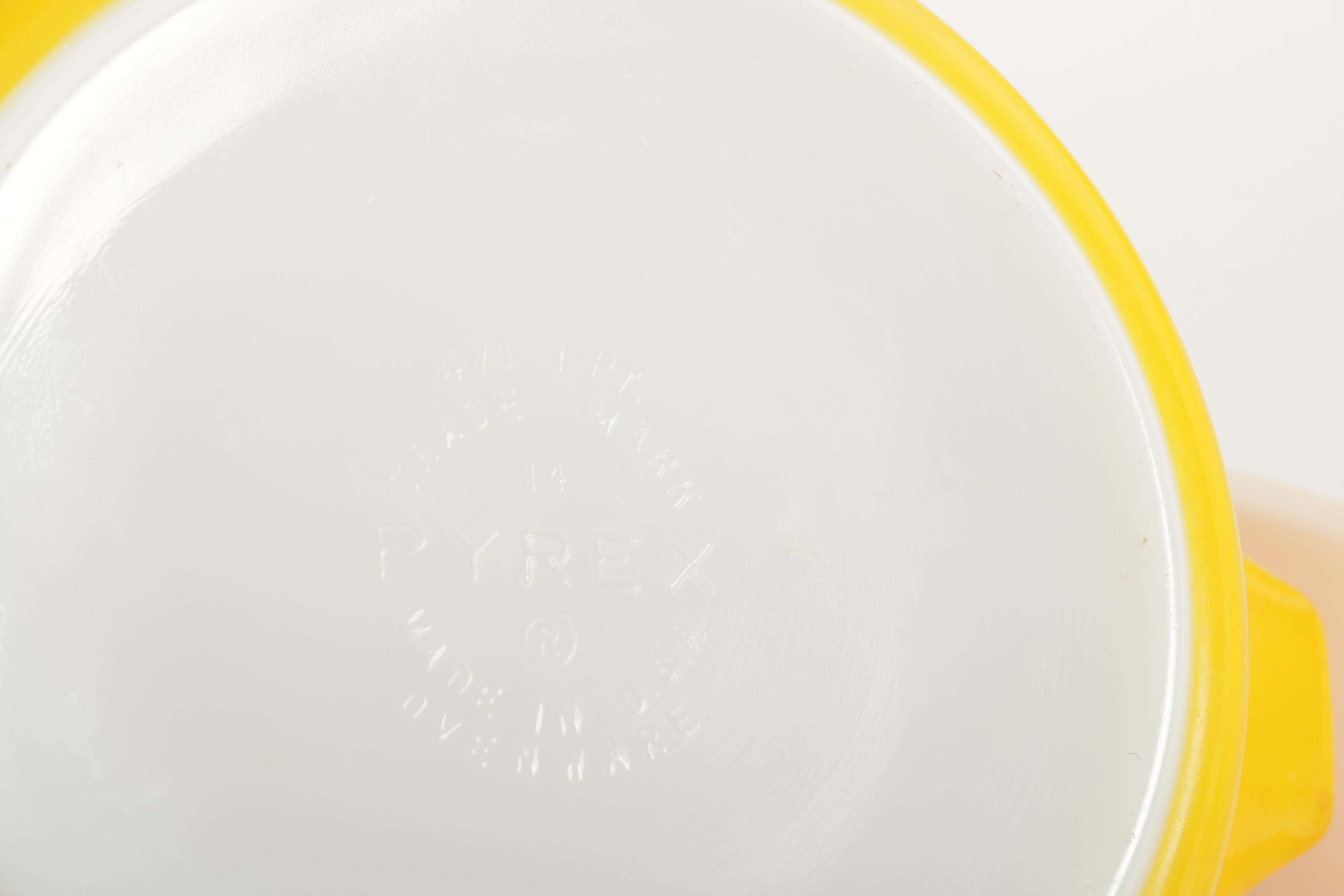 Vintage Pyrex Glass Casserole Dishes and Bowls