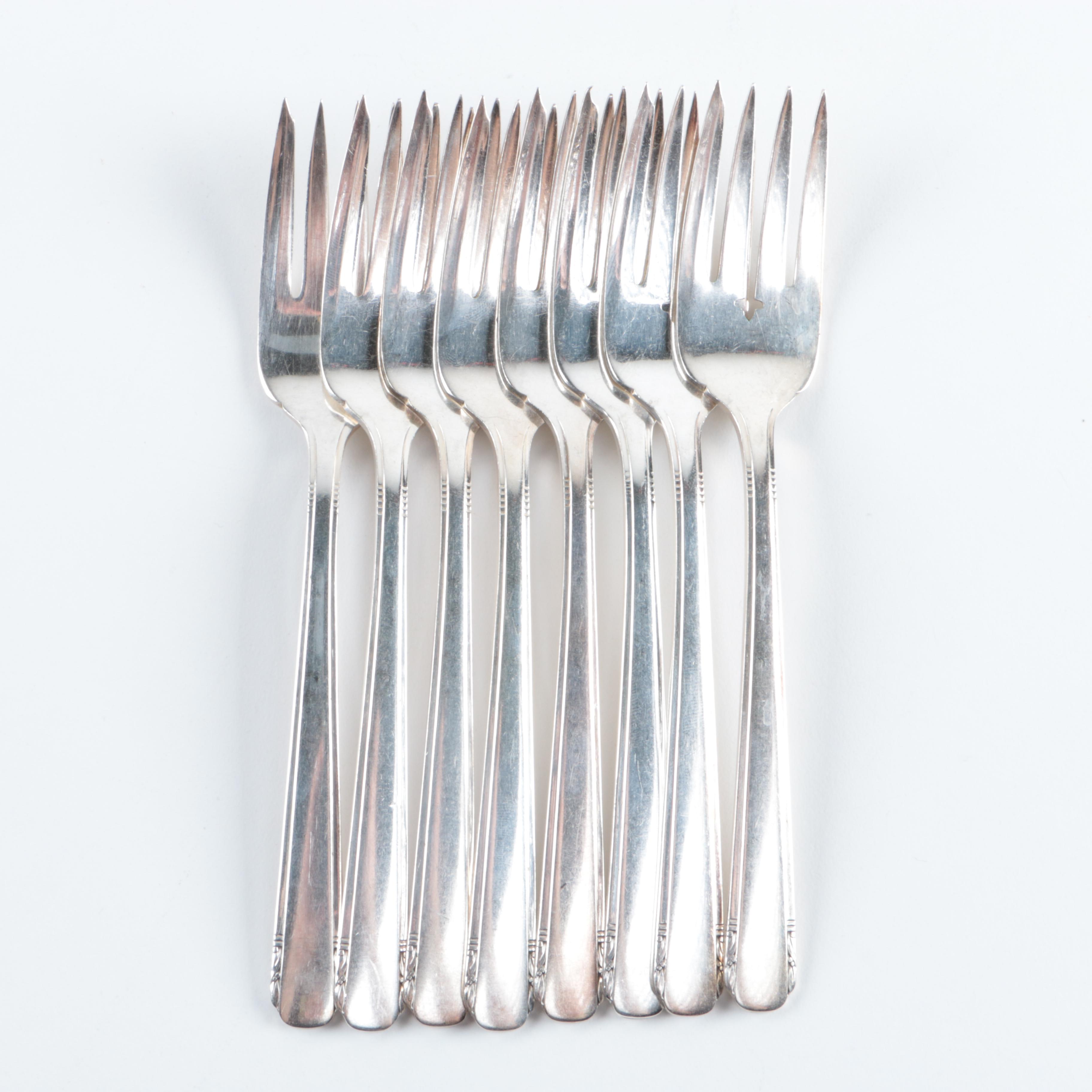 Oneida Community Tudor Plate "Elaine" Silver Plated Flatware Set