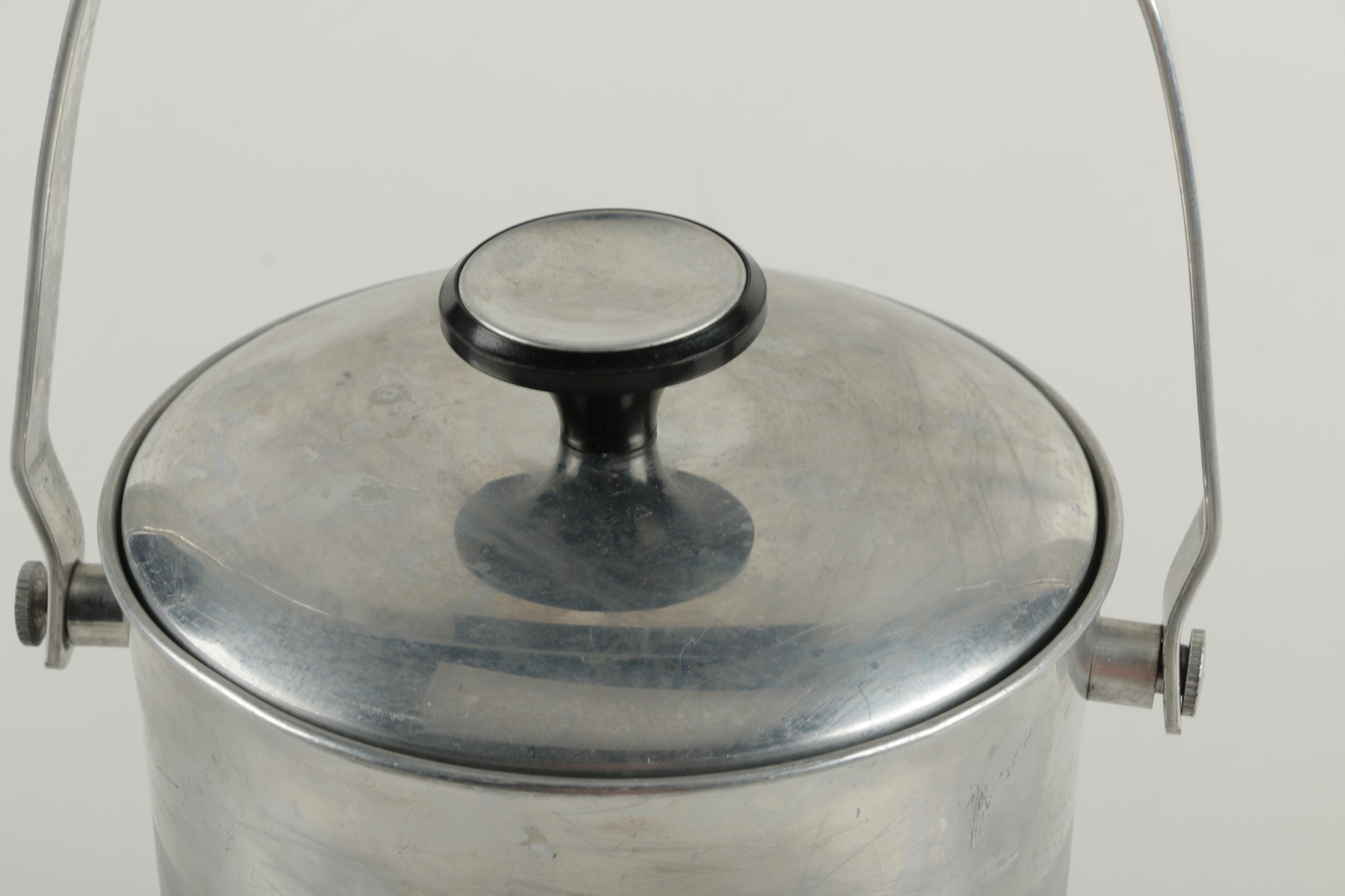 Stainless Steal Ice Bucket with Coasters