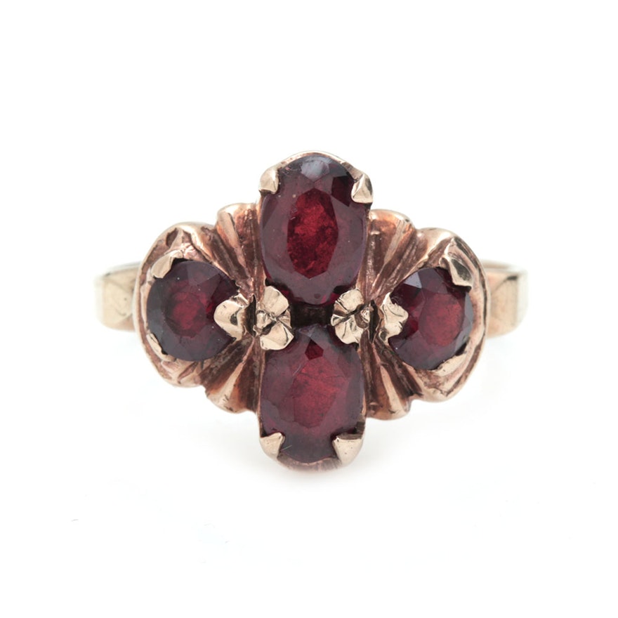 10K Yellow Gold Garnet Ring