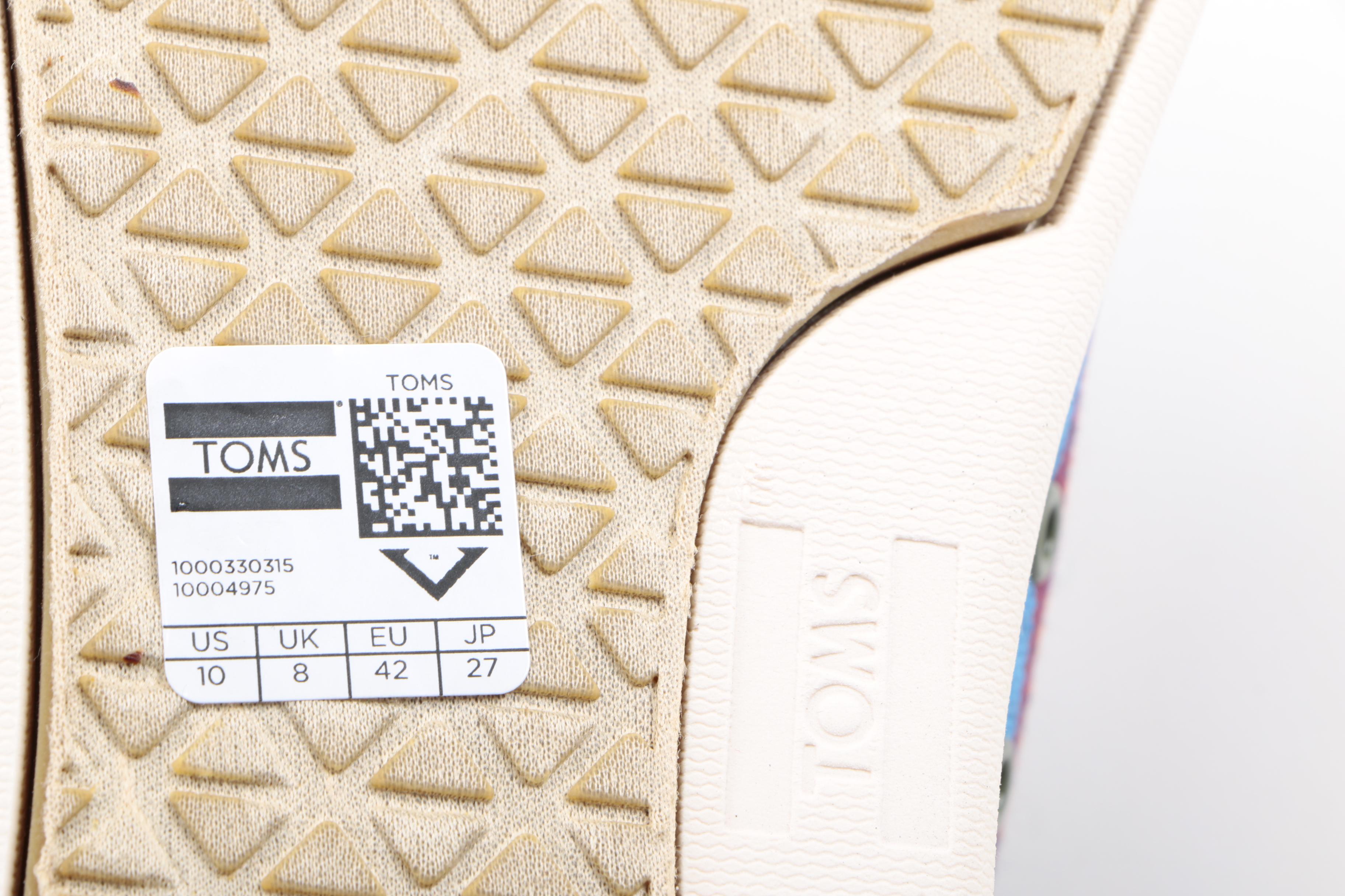 Vionic and Toms Women's Casual Shoes