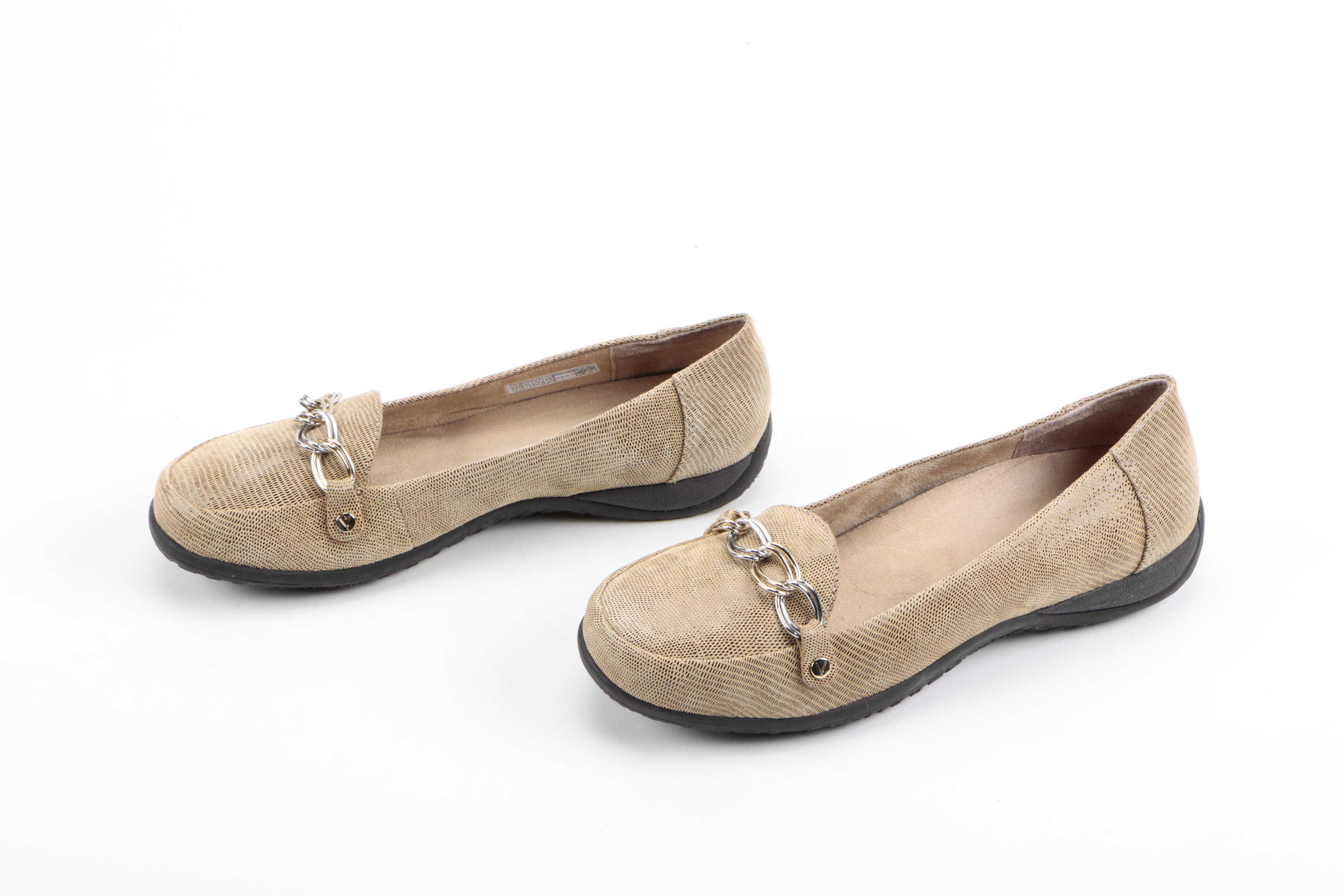 Vionic and Toms Women's Casual Shoes