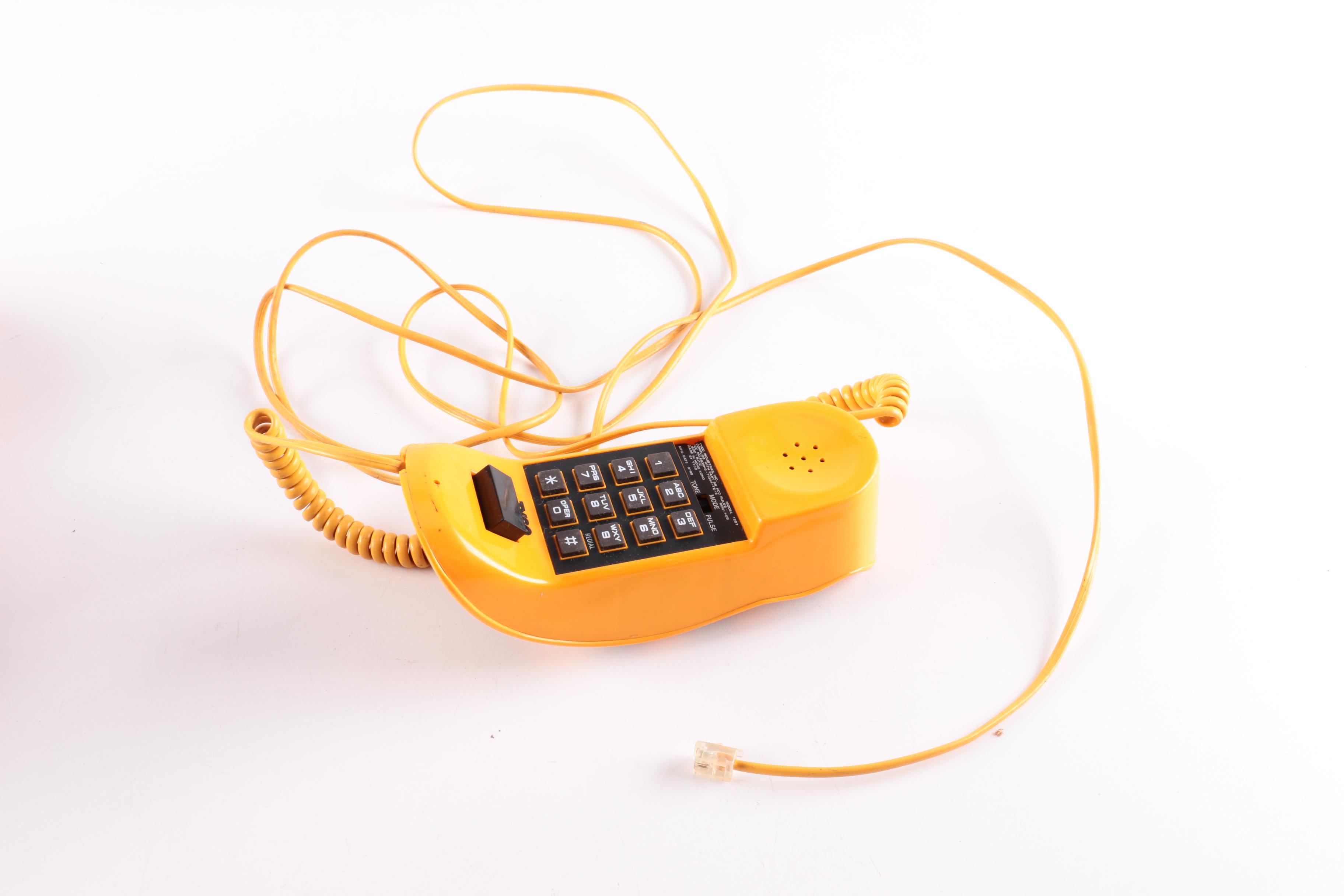 Vintage Garfield Telephone