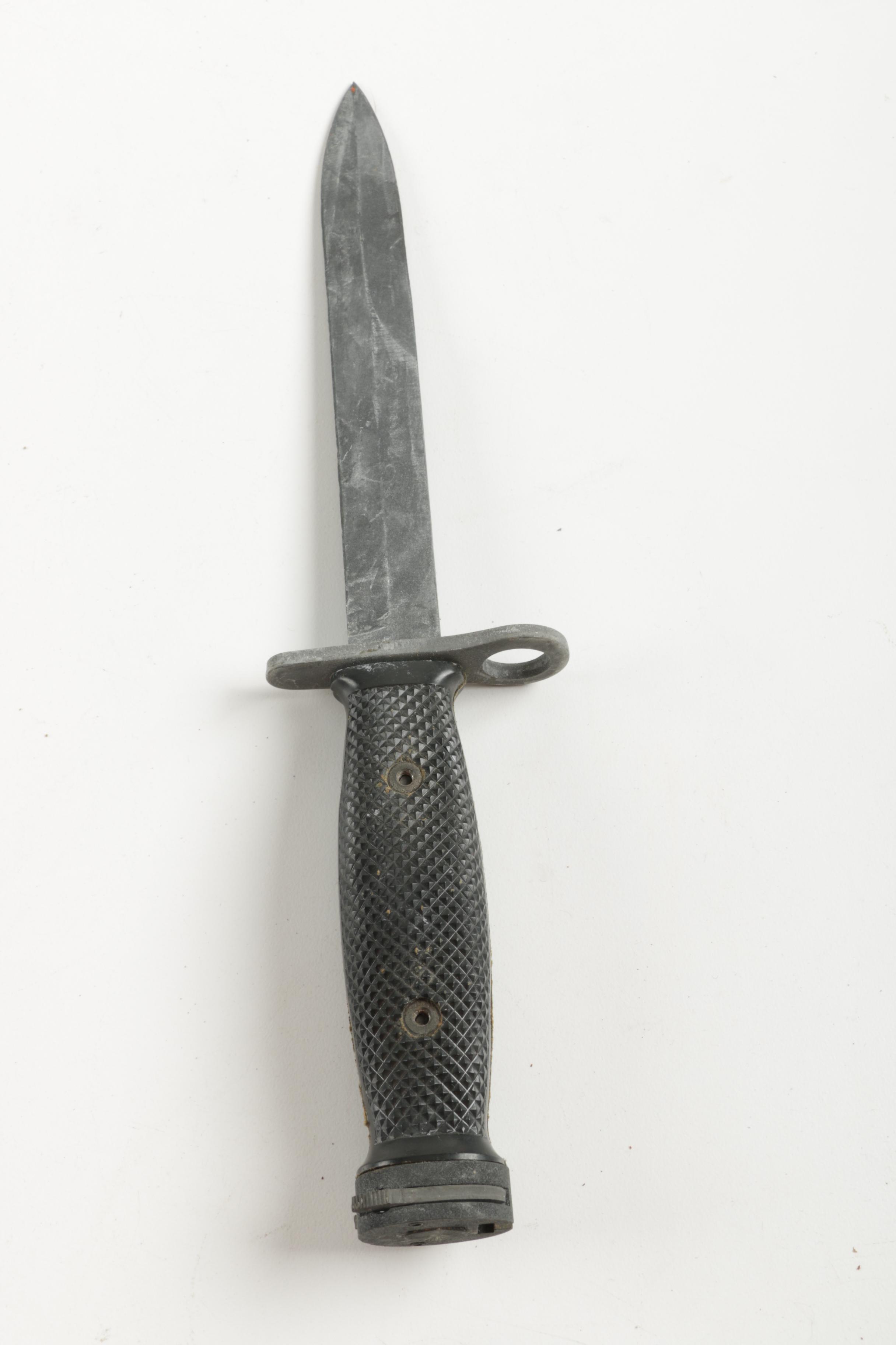 Wooden Handled Knife and Bayonet