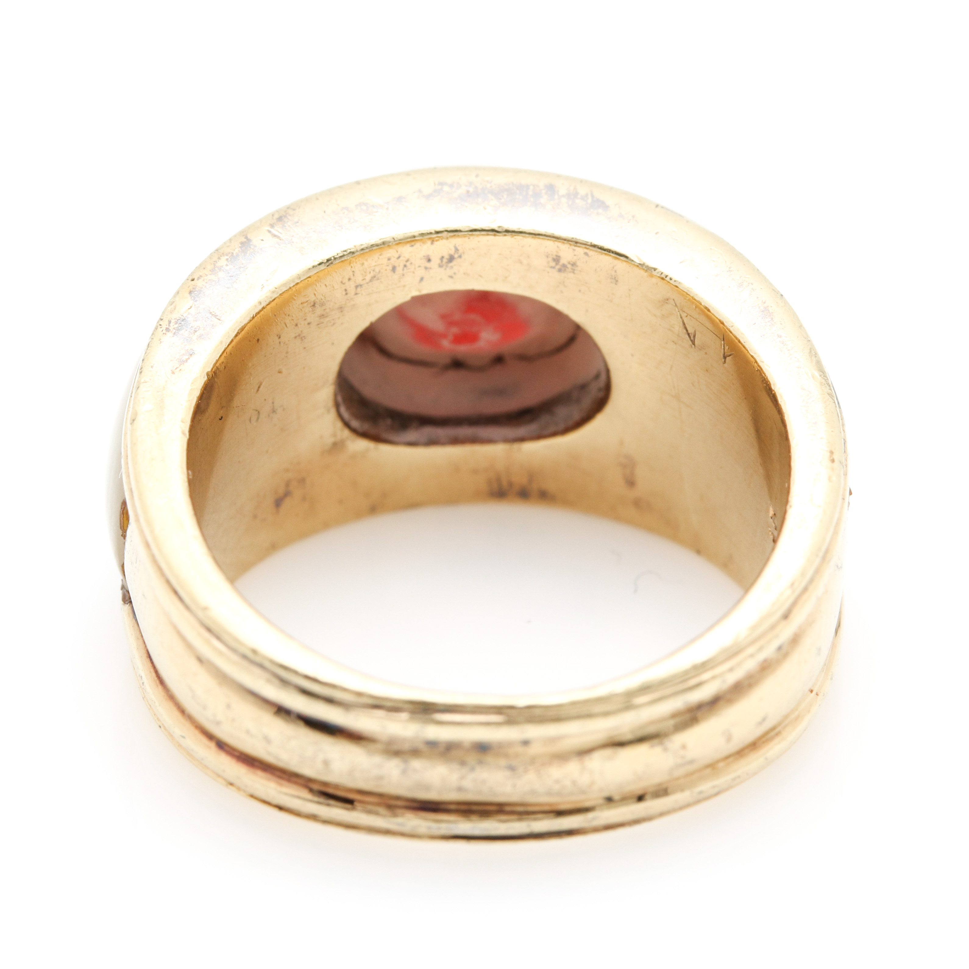 Sterling Silver Garnet and Mother of Pearl Ring