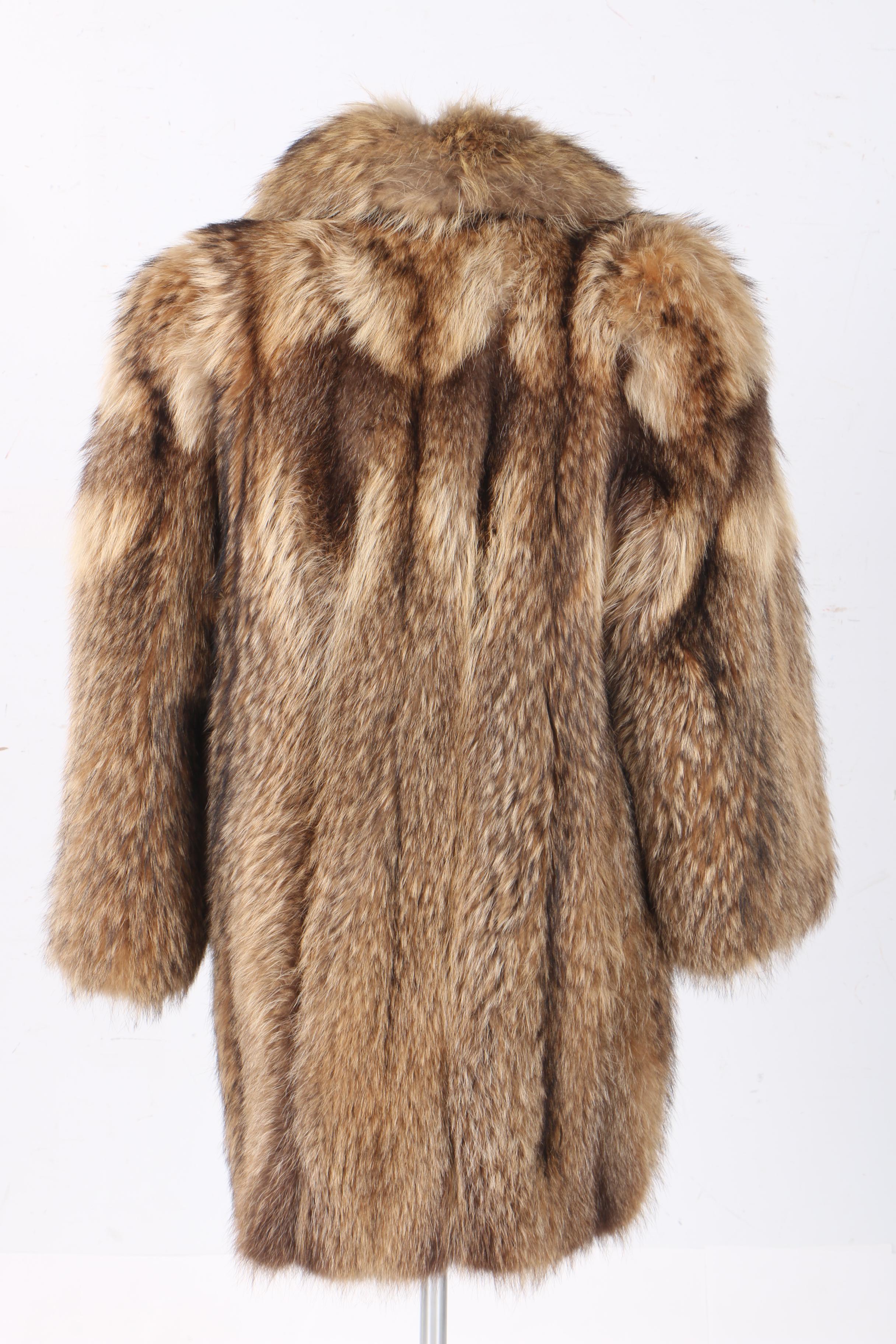 Women's Tanuki Fur Coat