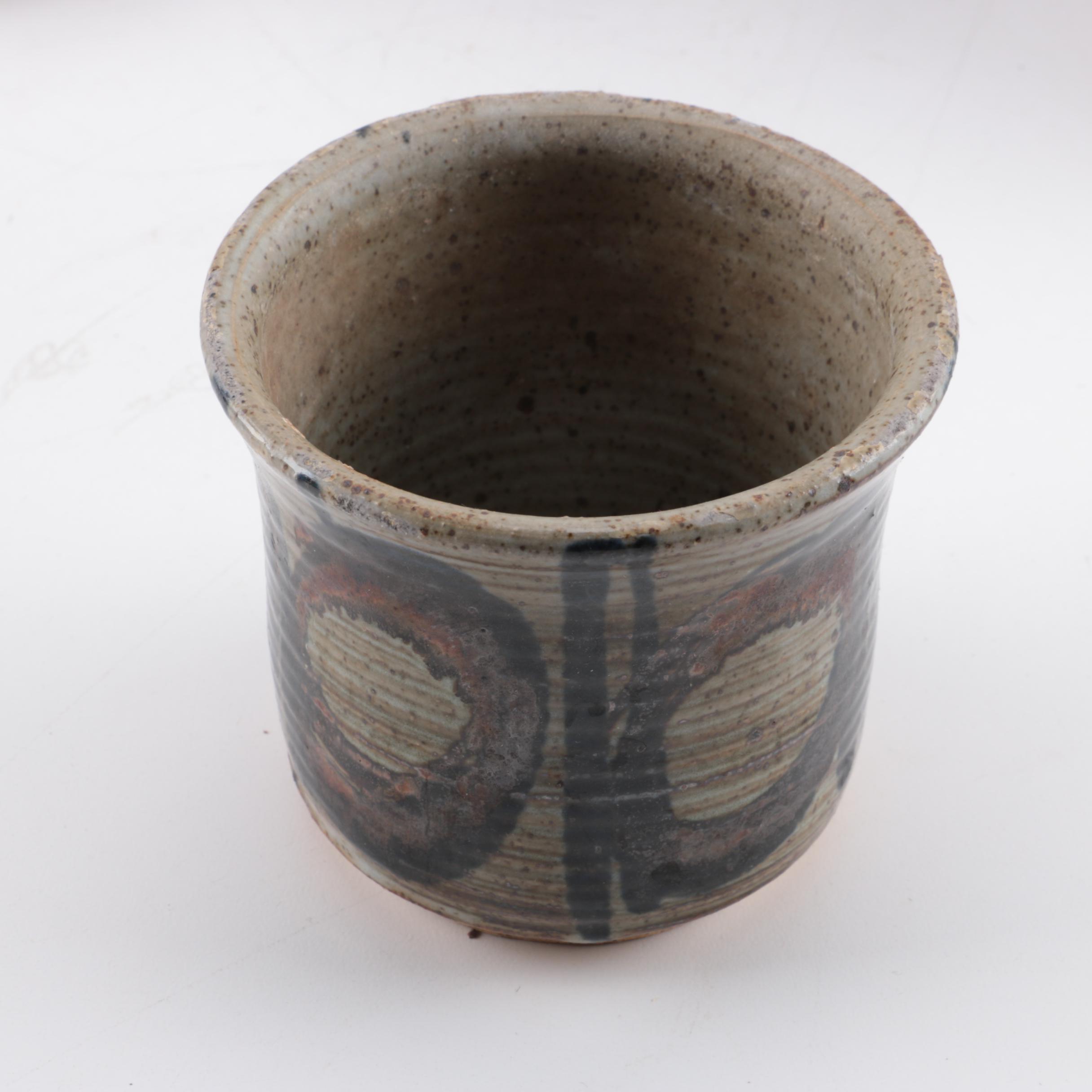 Art Pottery Tableware Collection