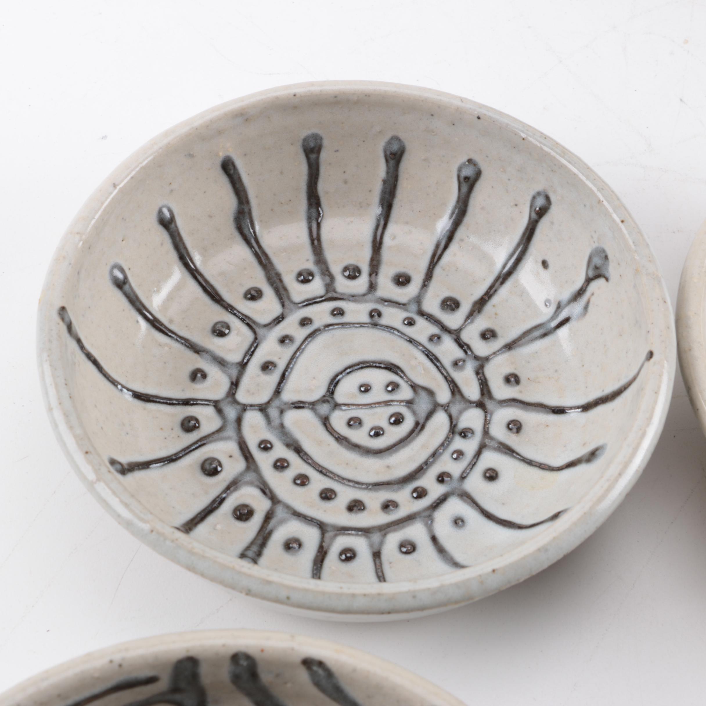 Art Pottery Tableware Collection