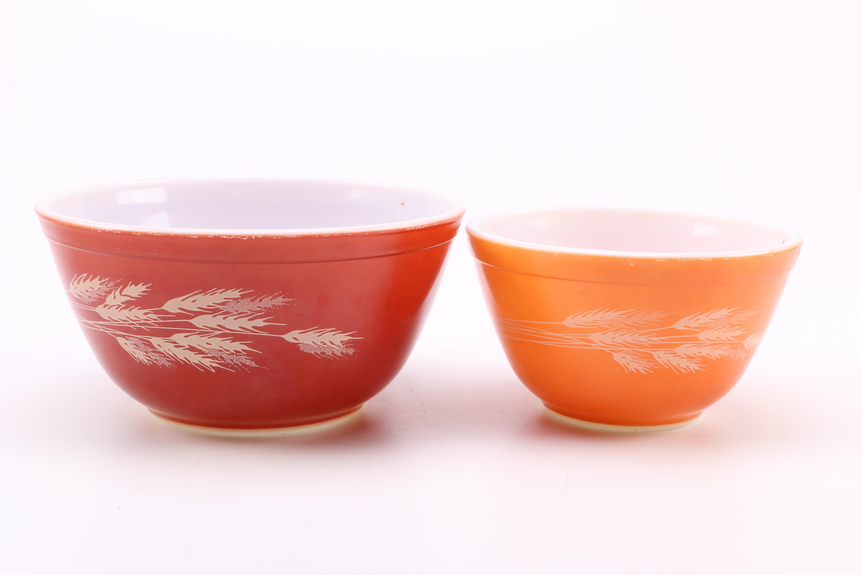 Pyrex Casserole Dishes and Bowls