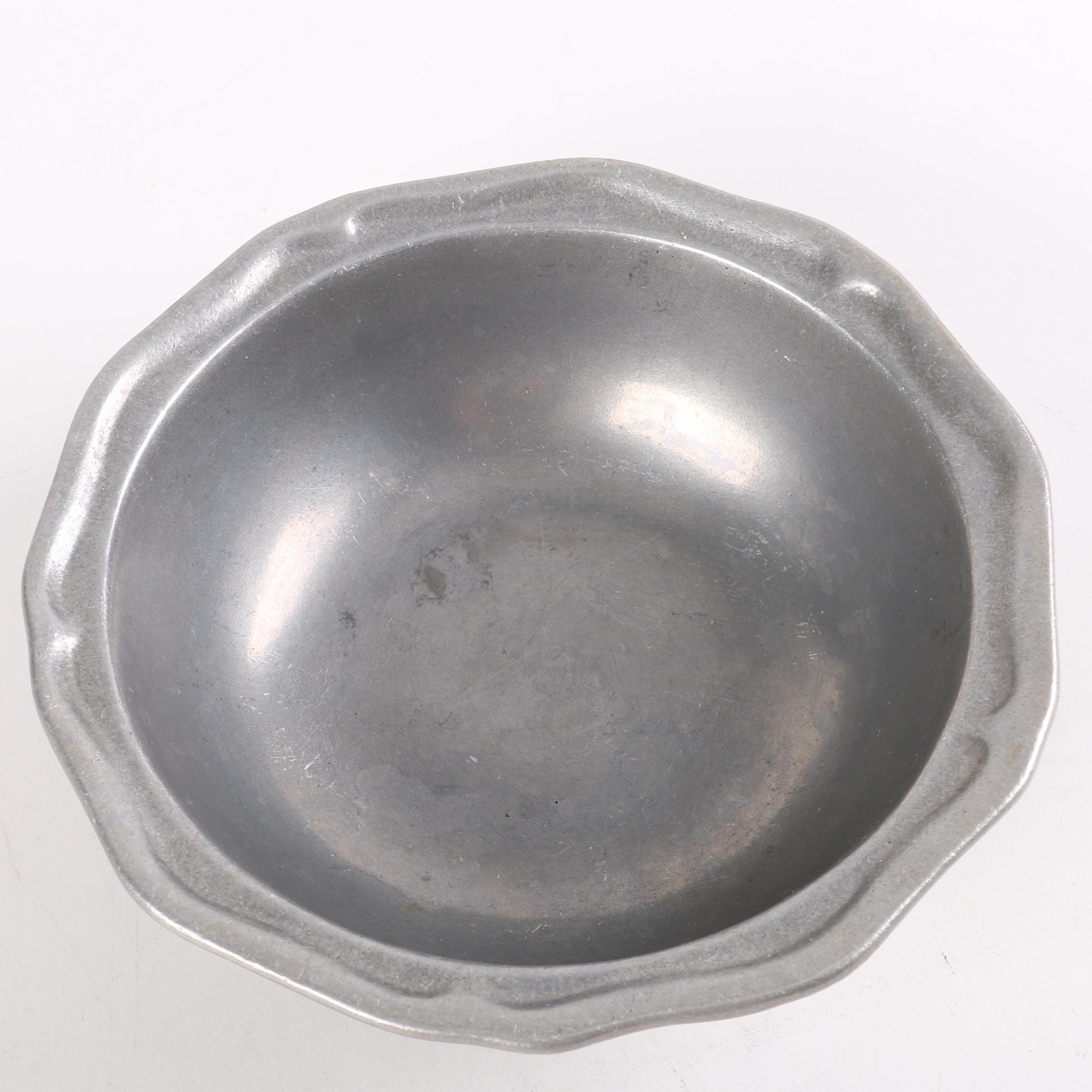 Pewter Tableware with Wilton Armetale