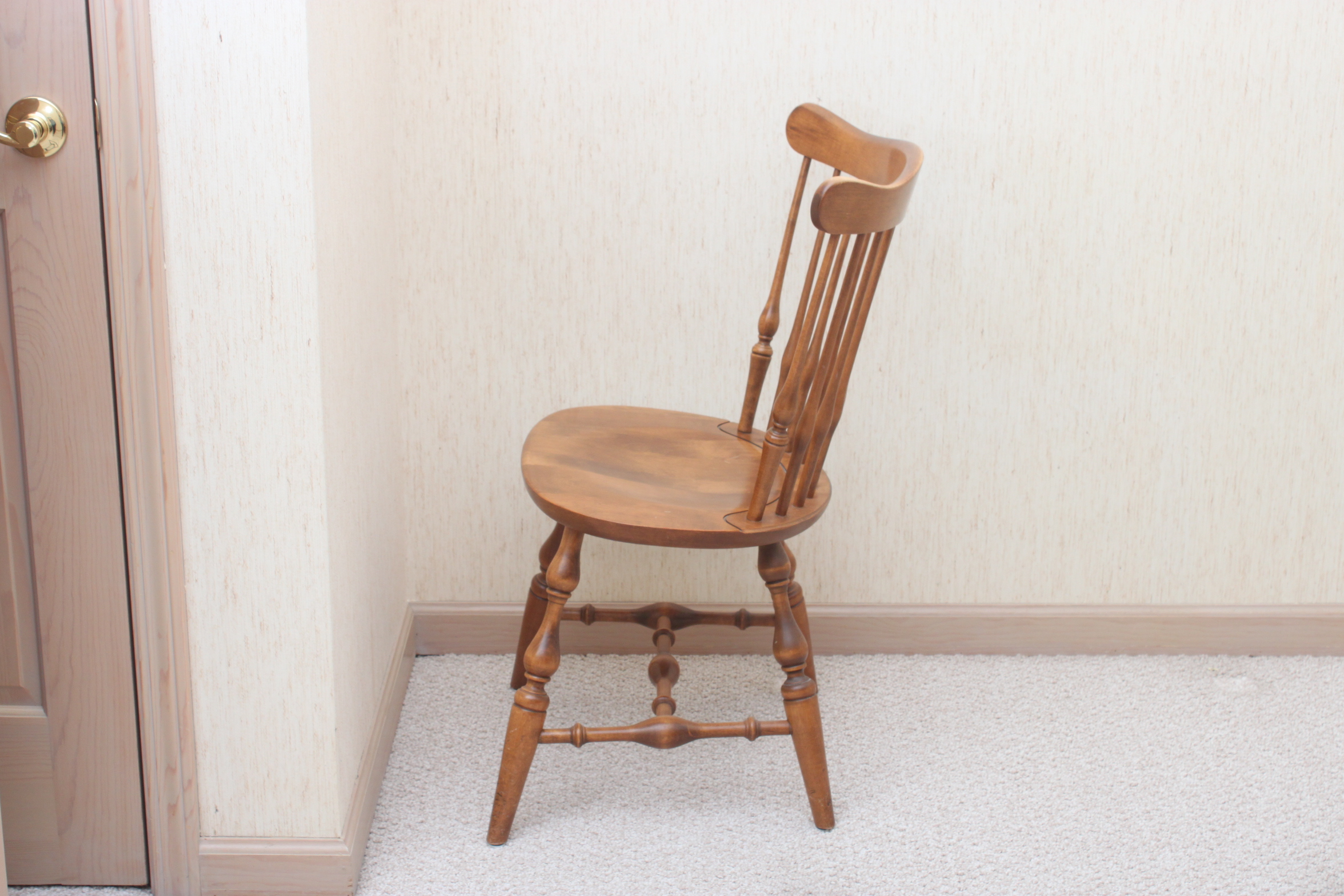 Ethan Allen Windsor Style Maple Chair