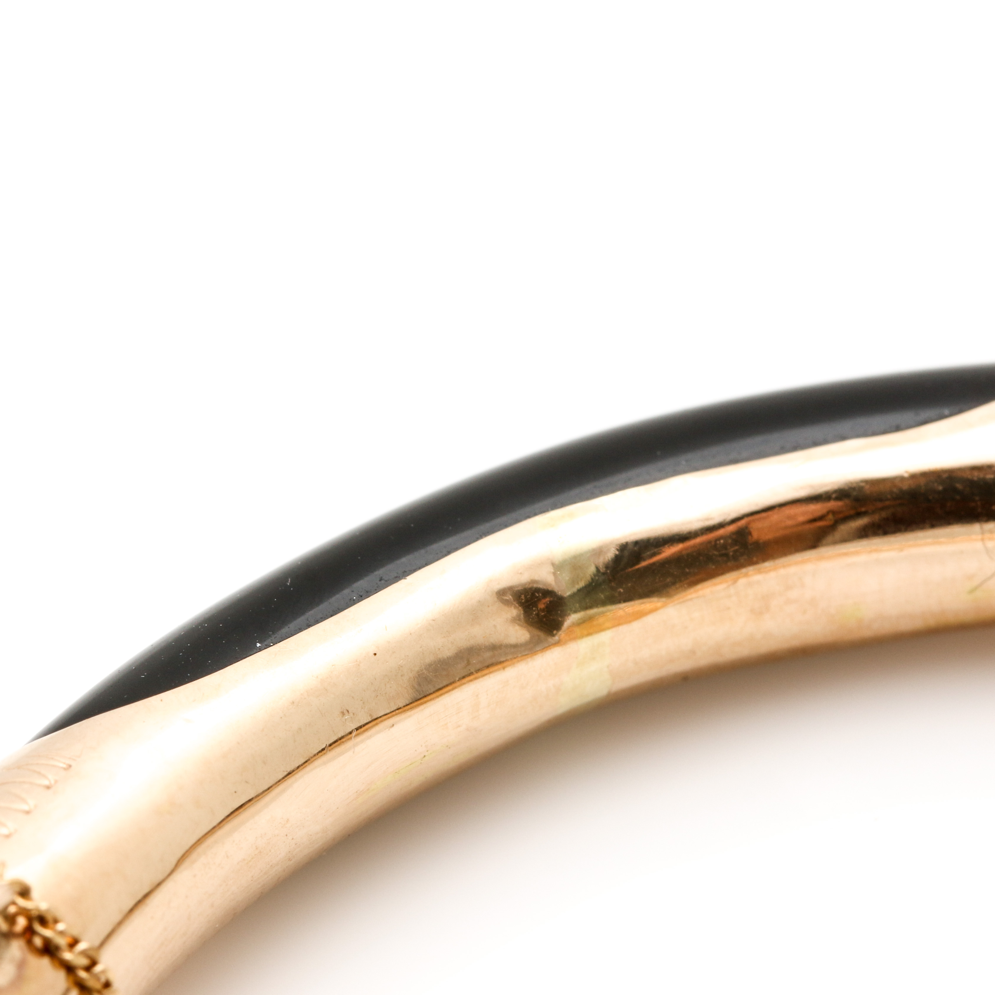 14k Yellow Gold Bangle Bracelet