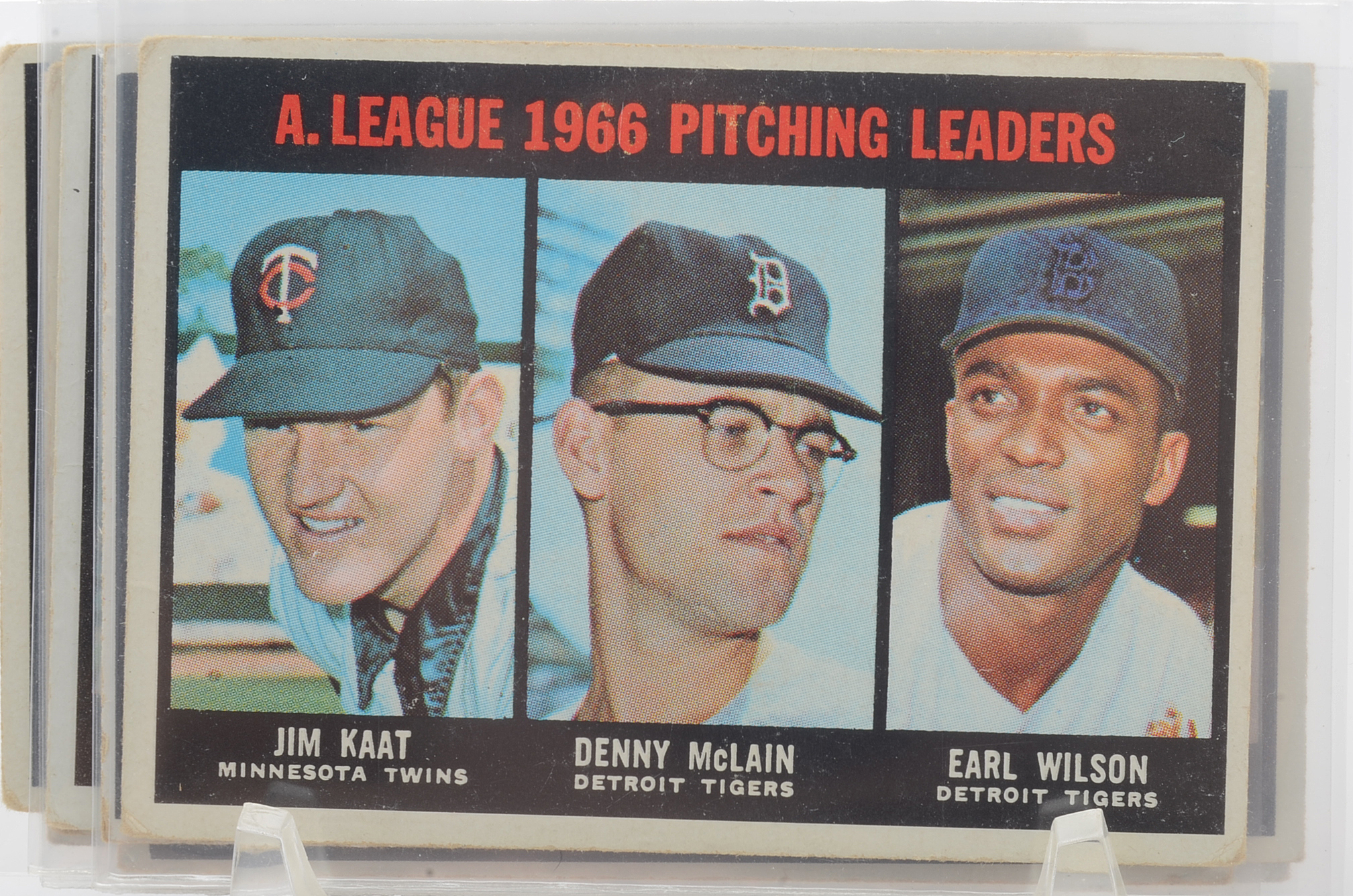 Seventeen 1967 Topps League Leaders and Two Mantle Checklists