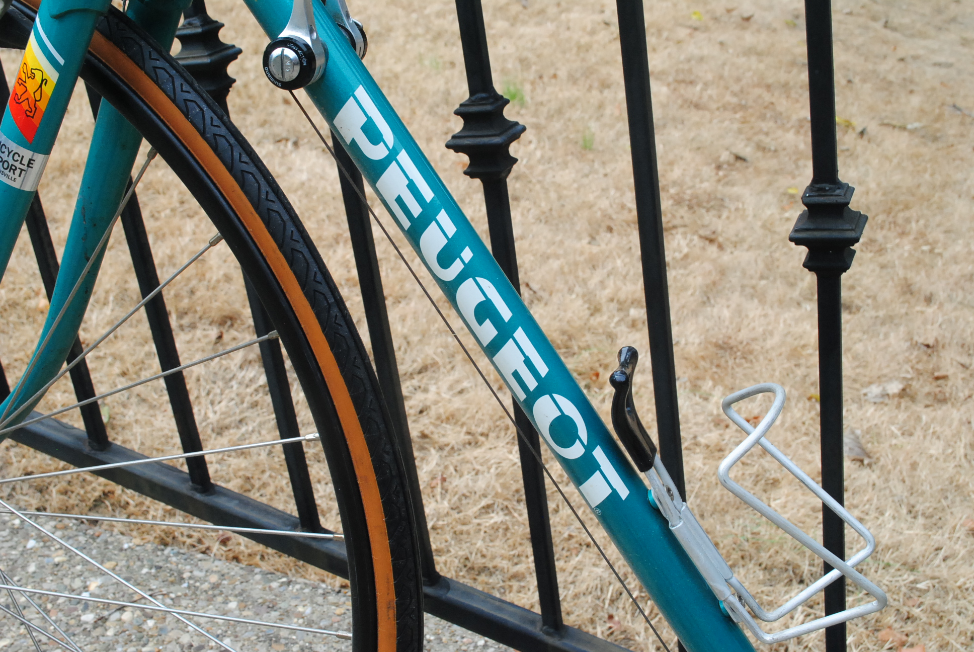 Vintage Peugeot "Versailles" 12-Speed Road Bicycle