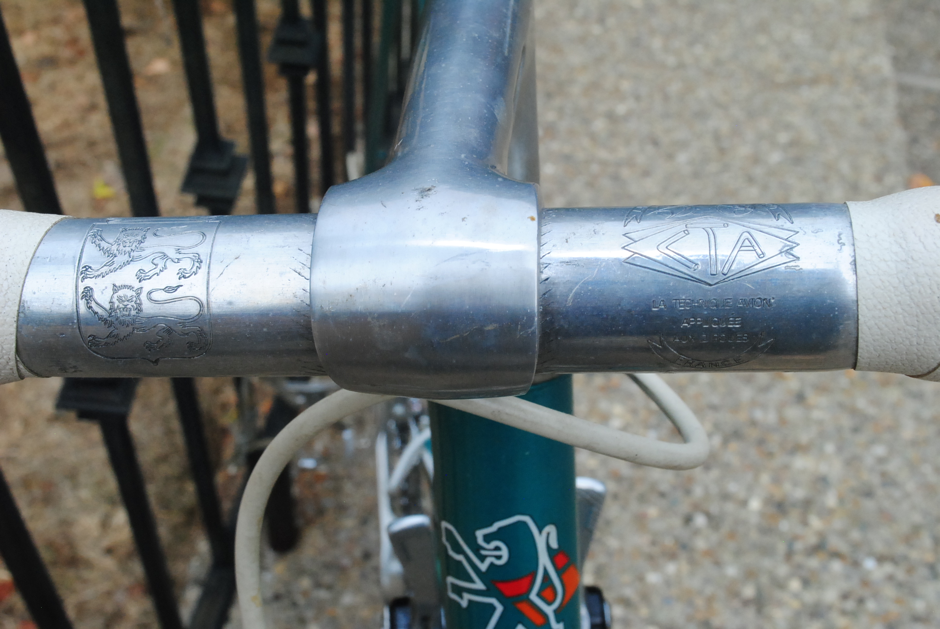 Vintage Peugeot "Versailles" 12-Speed Road Bicycle