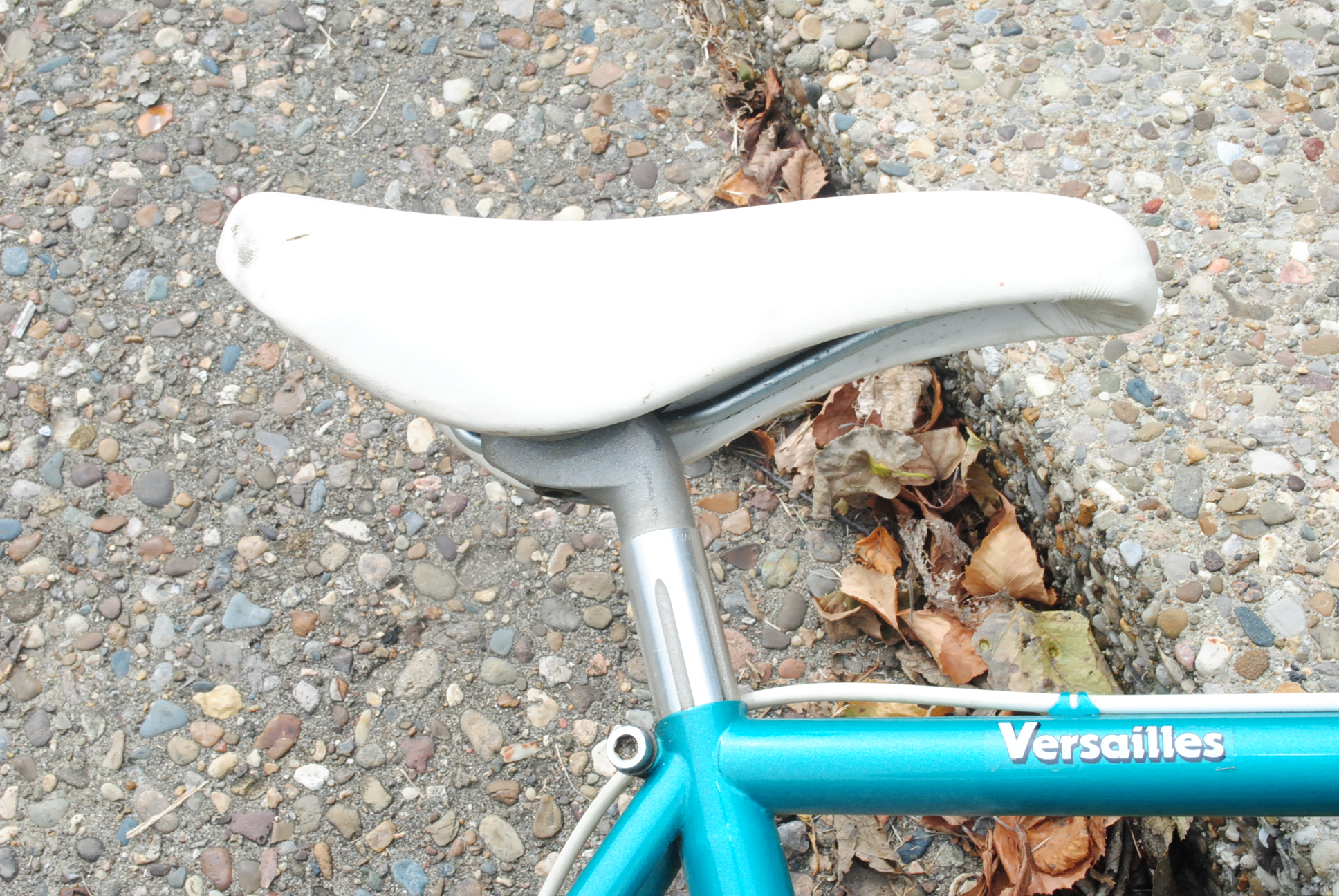 Vintage Peugeot "Versailles" 12-Speed Road Bicycle