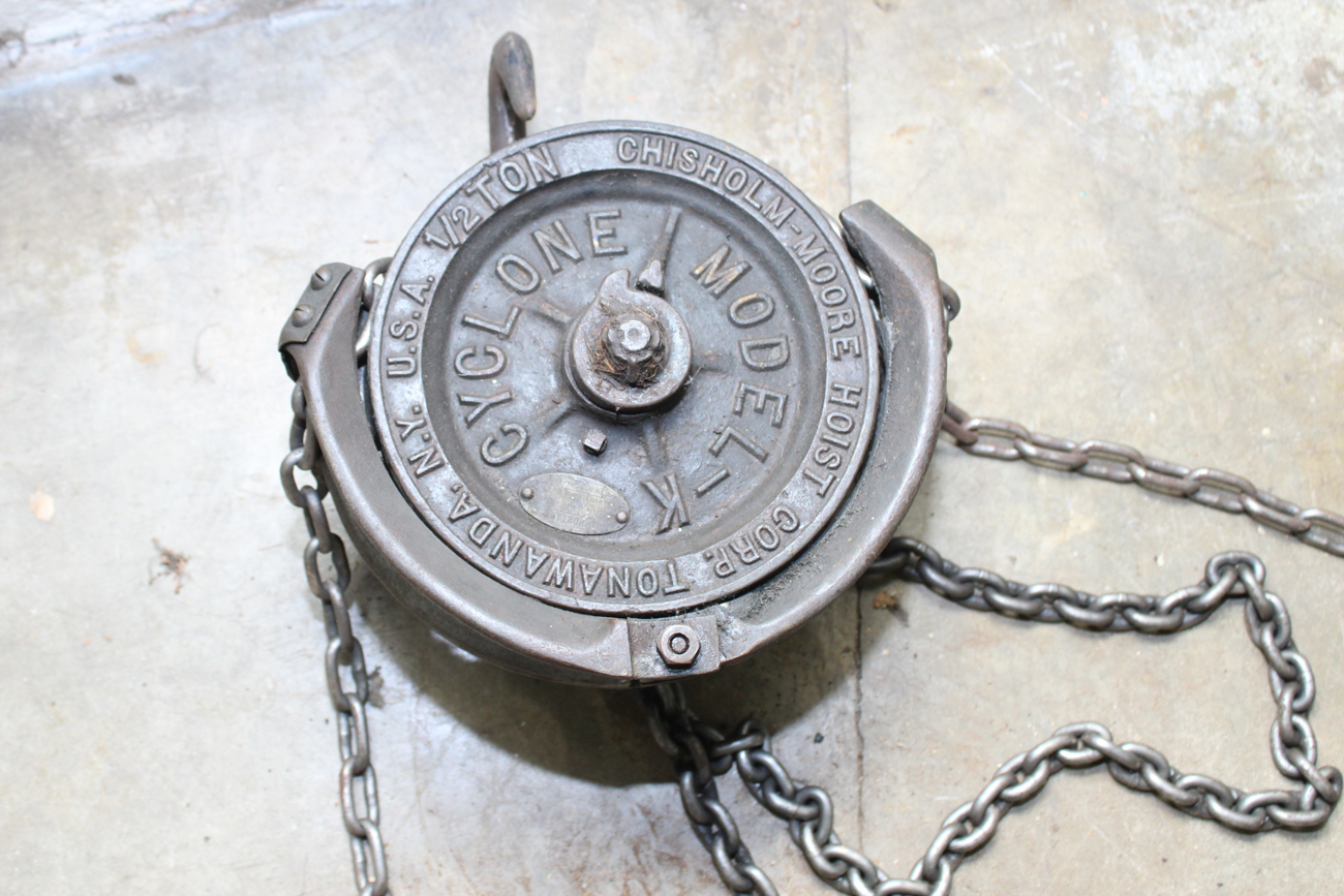 "Cyclone" 1/2 Ton Hoist By Chisholm-Moore